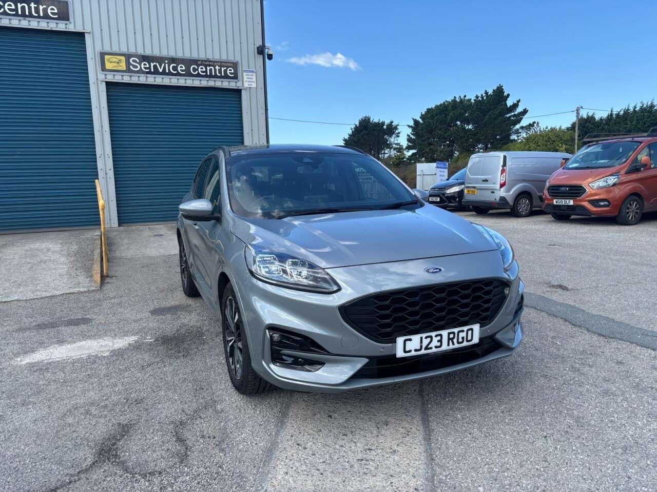 A 2023 FORD KUGA 1.5T EcoBoost ST-Line X Edition SUV 5dr Petrol Manual Euro 6 (s/s) (150 ps) A 2023 FORD KUGA 1.5T EcoBoost ST-Line X Edition SUV 5dr Petrol Manual Euro 6 (s/s) (150 ps)