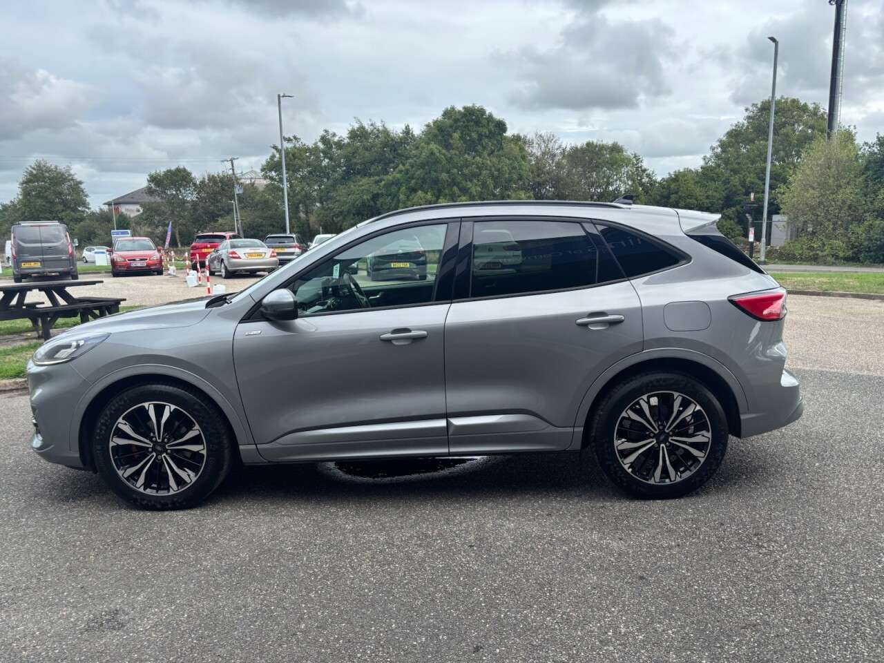 2023 FORD KUGA 2023 FORD KUGA