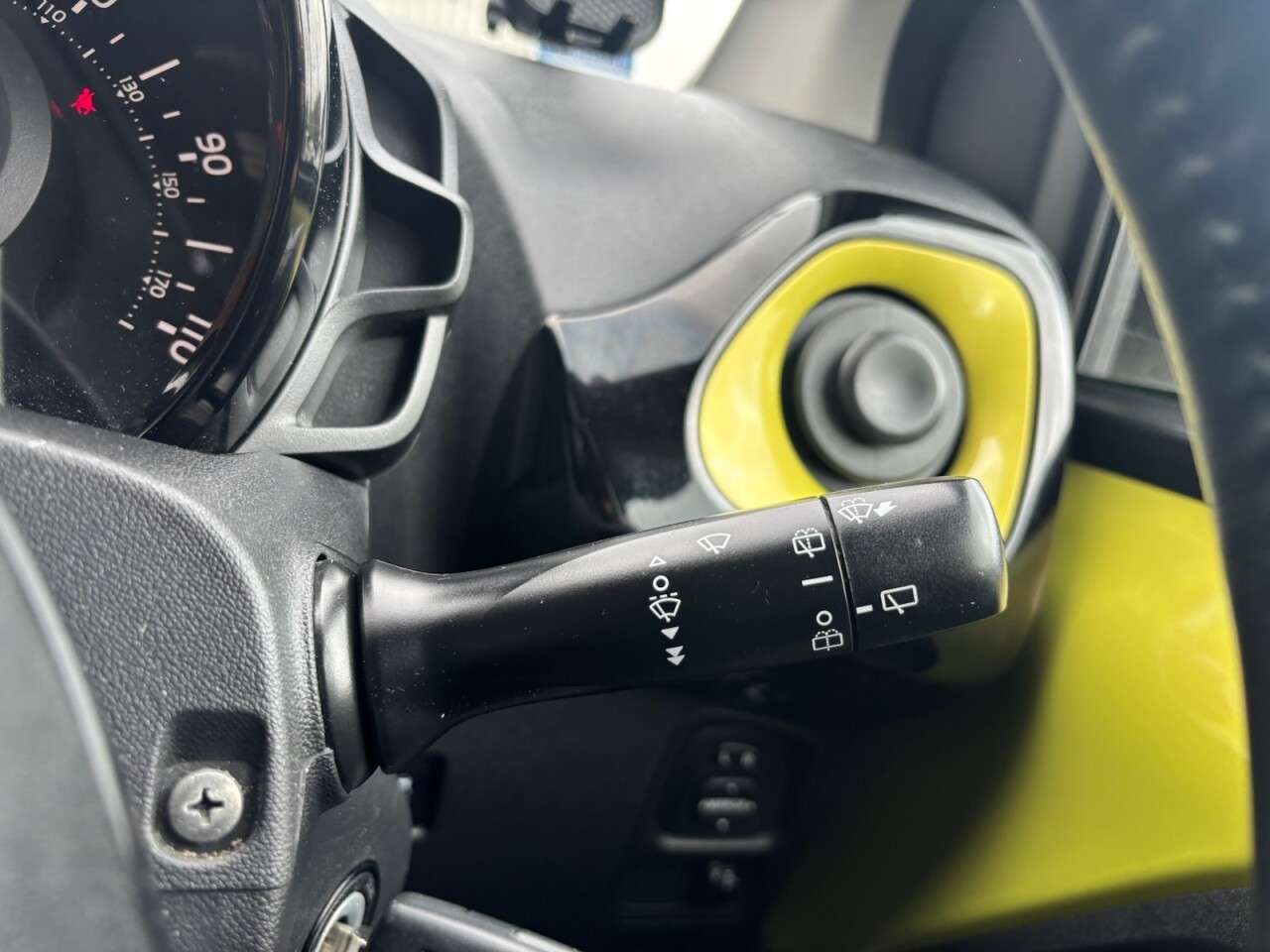 2019 PEUGEOT 108 2019 PEUGEOT 108