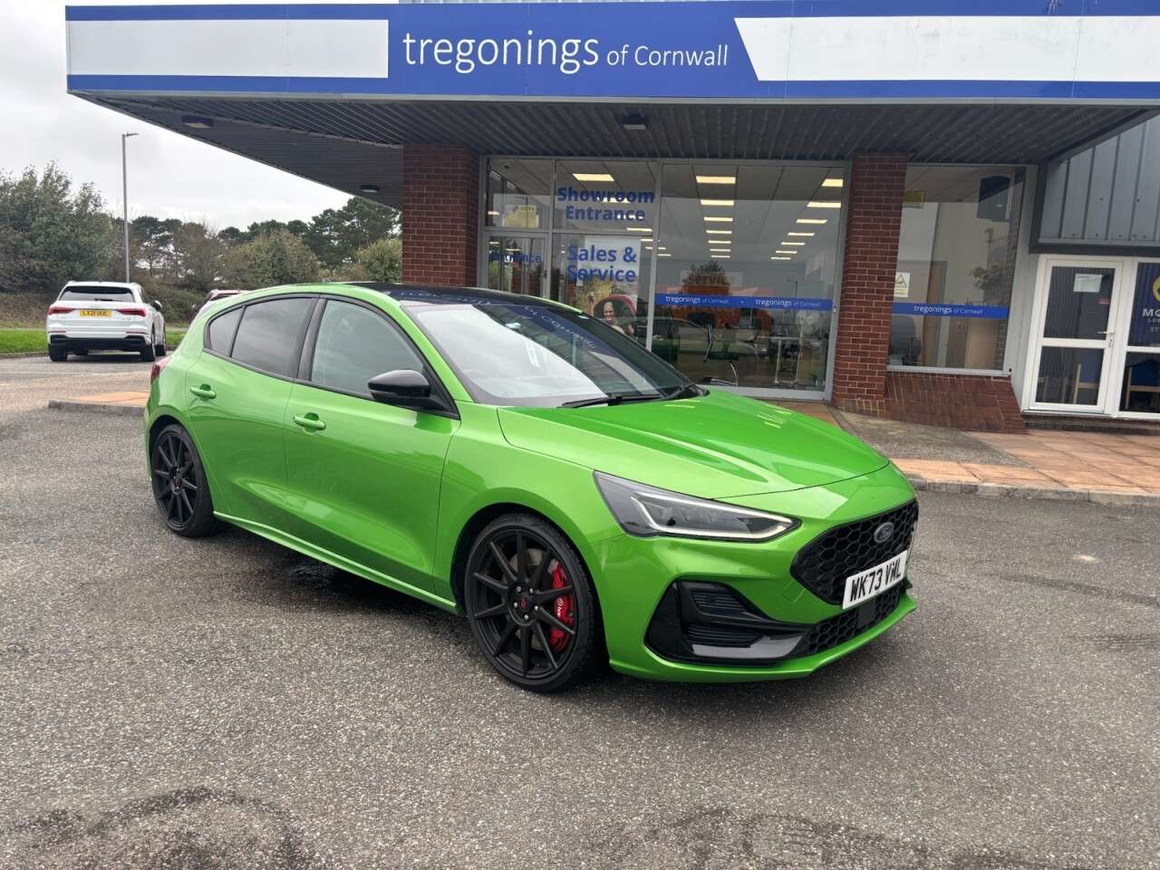A 2023 FORD FOCUS 2.3T EcoBoost ST Hatchback 5dr Petrol Manual Euro 6 (s/s) (280 ps) A 2023 FORD FOCUS 2.3T EcoBoost ST Hatchback 5dr Petrol Manual Euro 6 (s/s) (280 ps)