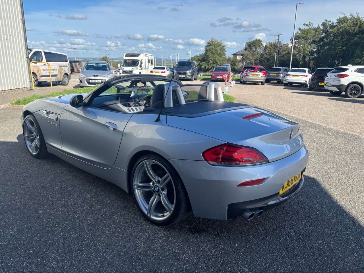 A 2017 BMW Z4 2.0 20i M Sport Convertible 2dr Petrol Auto sDrive Euro 6 (184 ps) A 2017 BMW Z4 2.0 20i M Sport Convertible 2dr Petrol Auto sDrive Euro 6 (184 ps)