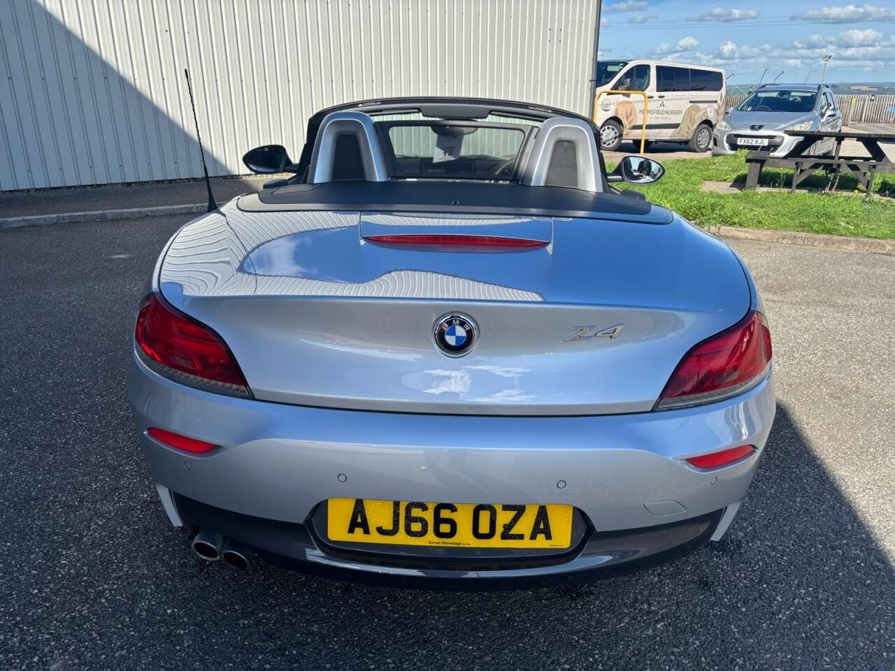 2017 BMW Z4 2017 BMW Z4