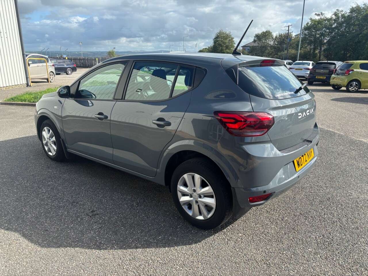 A 2023 DACIA SANDERO 1.0 TCe Expression Hatchback 5dr Petrol Manual Euro 6 (s/s) (90 ps) A 2023 DACIA SANDERO 1.0 TCe Expression Hatchback 5dr Petrol Manual Euro 6 (s/s) (90 ps)