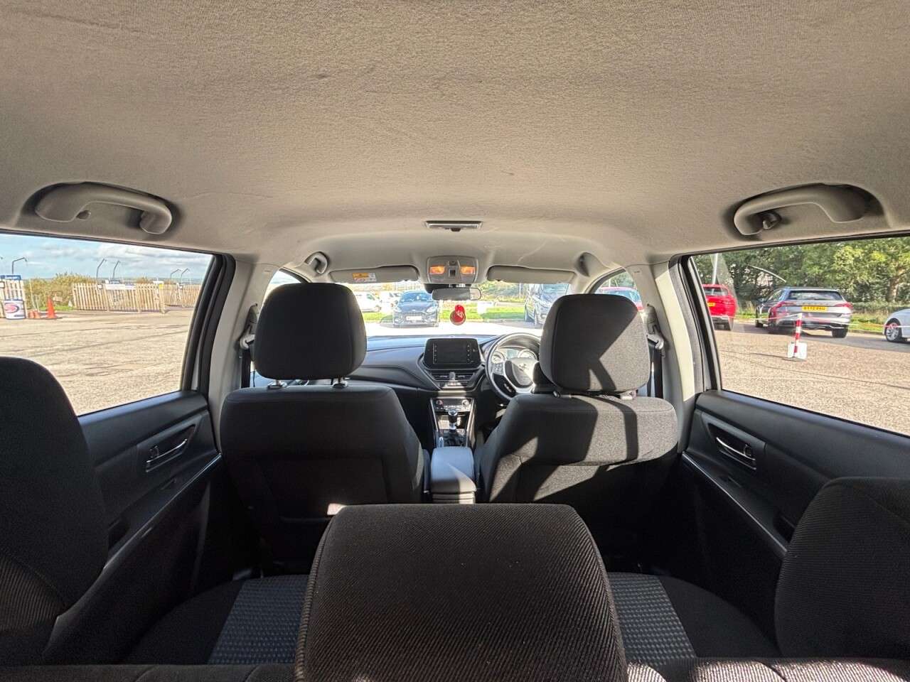 A 2024 SUZUKI S-CROSS 1.4 Boosterjet MHEV Motion SUV 5dr Petrol Hybrid Manual Euro 6 (s/s) (129 p A 2024 SUZUKI S-CROSS 1.4 Boosterjet MHEV Motion SUV 5dr Petrol Hybrid Manual Euro 6 (s/s) (129 p