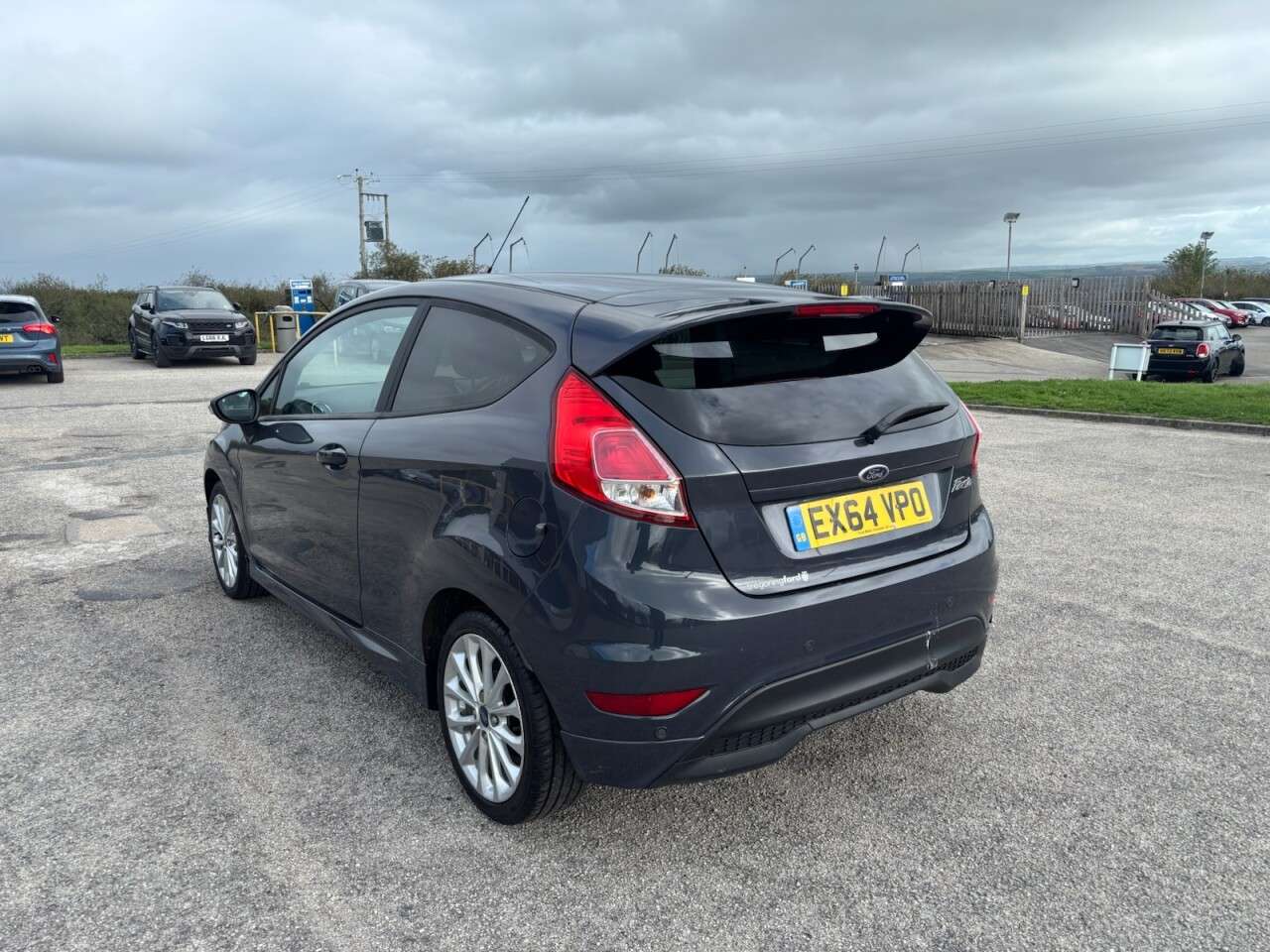 A 2014 FORD FIESTA 1.6 TDCi Zetec S Hatchback 3dr Diesel Manual Euro 5 (95 ps) A 2014 FORD FIESTA 1.6 TDCi Zetec S Hatchback 3dr Diesel Manual Euro 5 (95 ps)