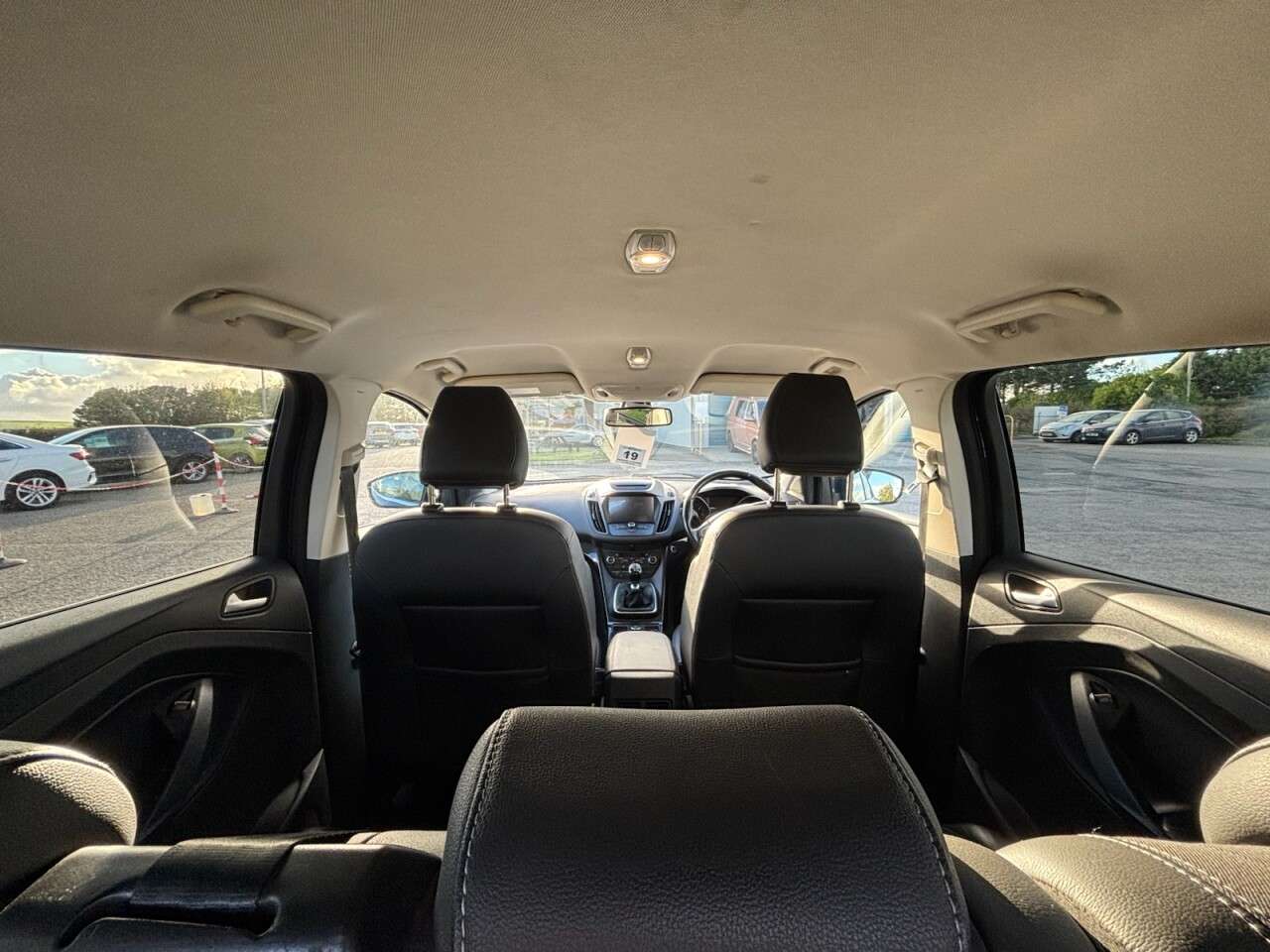 A 2018 FORD KUGA 2.0 TDCi Titanium SUV 5dr Diesel Manual Euro 6 (s/s) (150 ps) A 2018 FORD KUGA 2.0 TDCi Titanium SUV 5dr Diesel Manual Euro 6 (s/s) (150 ps)
