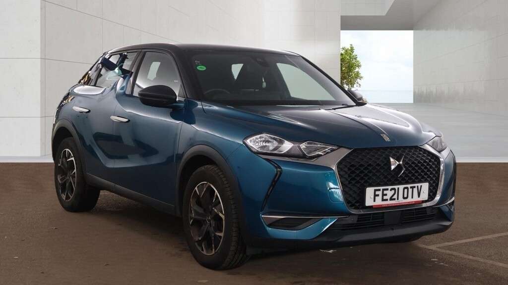 A 2021 DS AUTOMOBILES DS 3 CROSSBACK 1.5 BlueHDi Elegance Crossback 5dr Diesel Manual Euro 6 (s/s) (110 ps) A 2021 DS AUTOMOBILES DS 3 CROSSBACK 1.5 BlueHDi Elegance Crossback 5dr Diesel Manual Euro 6 (s/s) (110 ps)