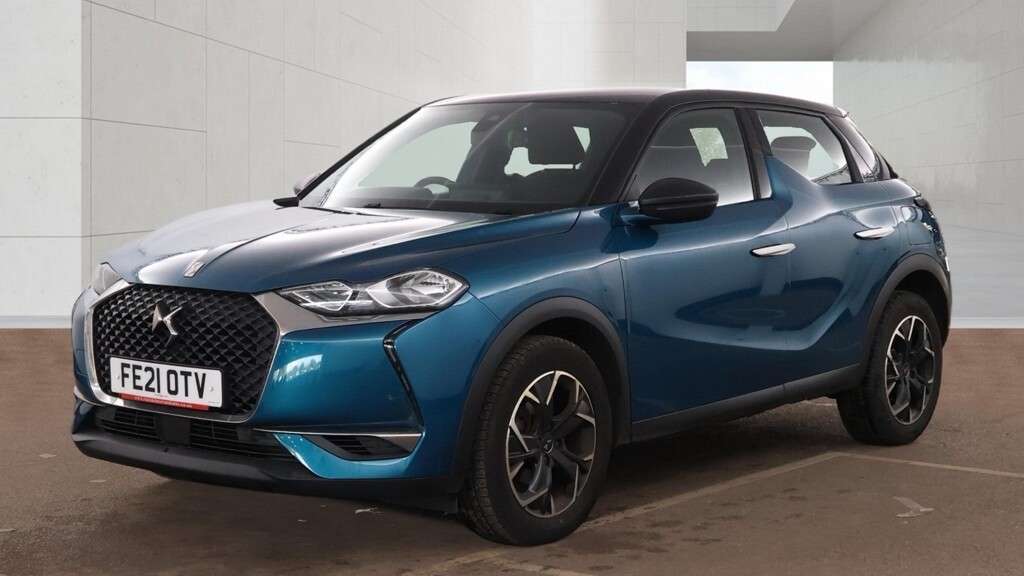 A 2021 DS AUTOMOBILES DS 3 CROSSBACK 1.5 BlueHDi Elegance Crossback 5dr Diesel Manual Euro 6 (s/s) (110 ps) A 2021 DS AUTOMOBILES DS 3 CROSSBACK 1.5 BlueHDi Elegance Crossback 5dr Diesel Manual Euro 6 (s/s) (110 ps)
