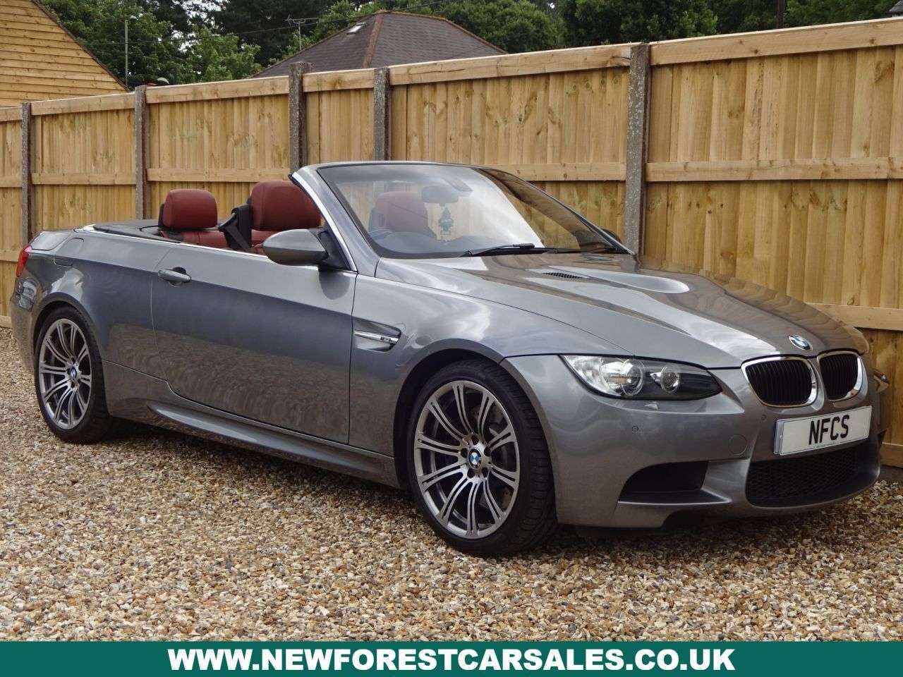 2011 BMW M3 2011 BMW M3