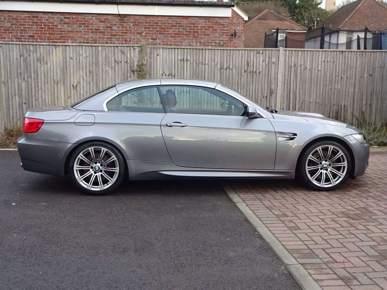 2011 BMW M3 2011 BMW M3