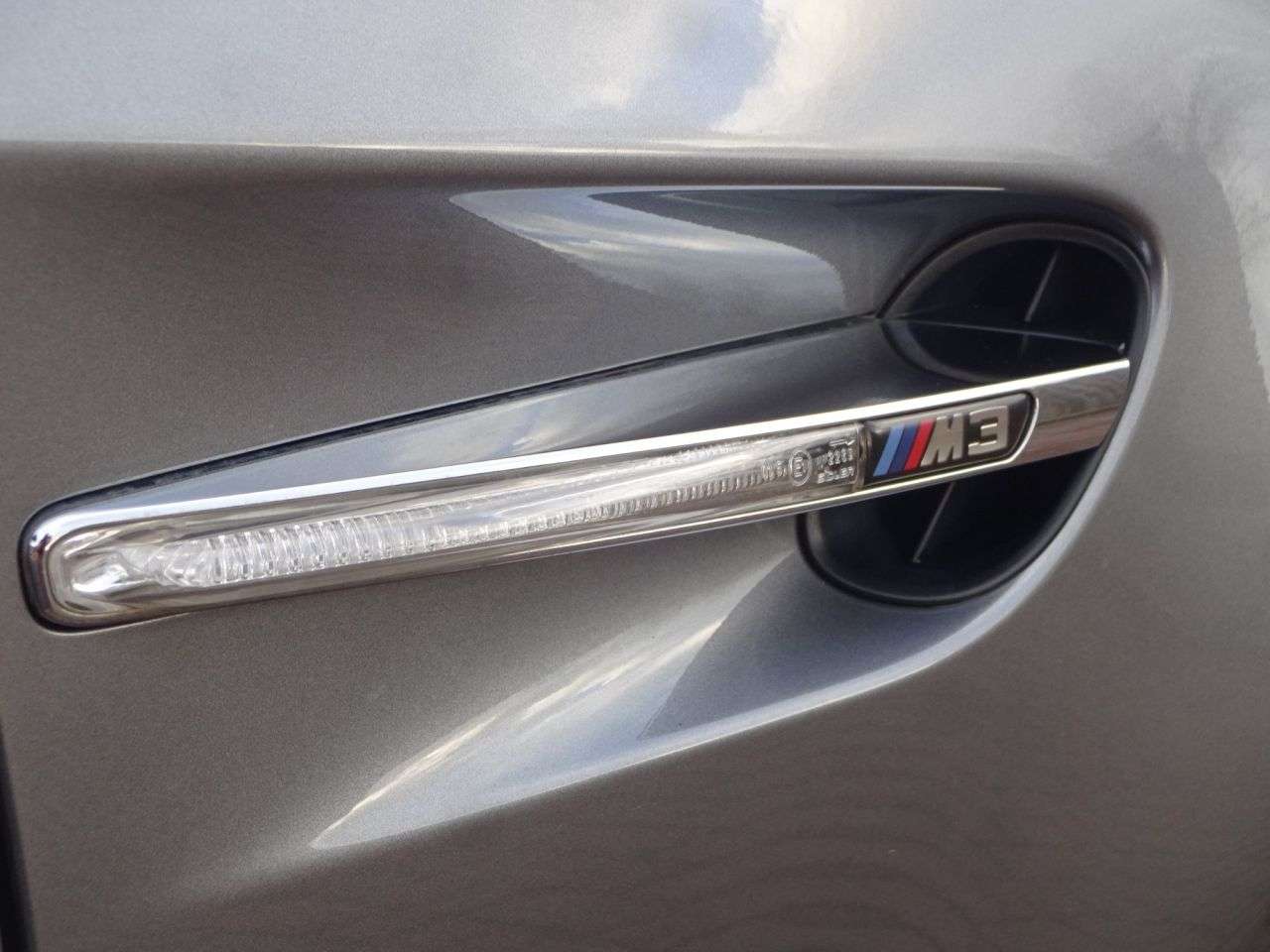 2011 BMW M3 2011 BMW M3