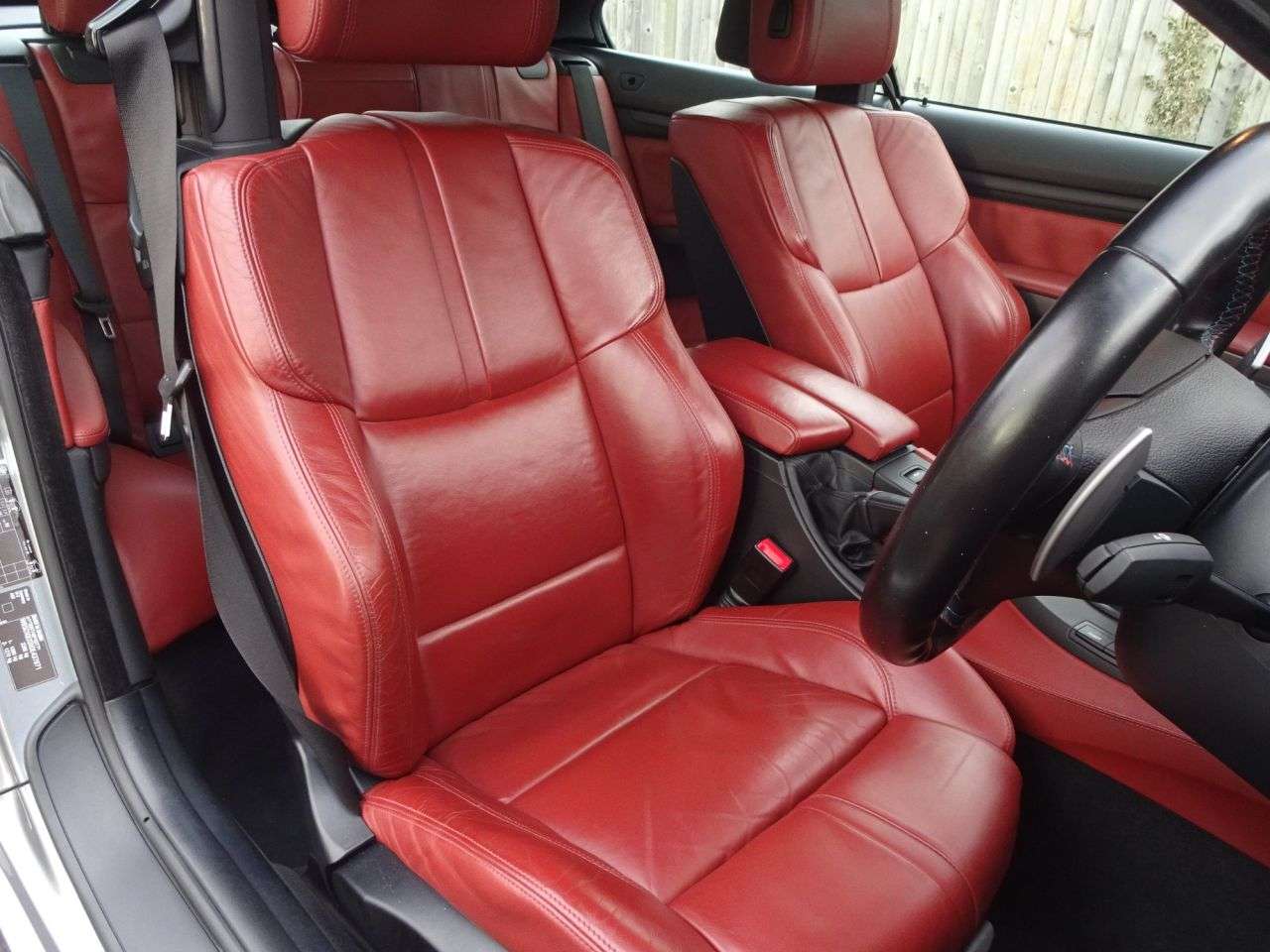 2011 BMW M3 2011 BMW M3