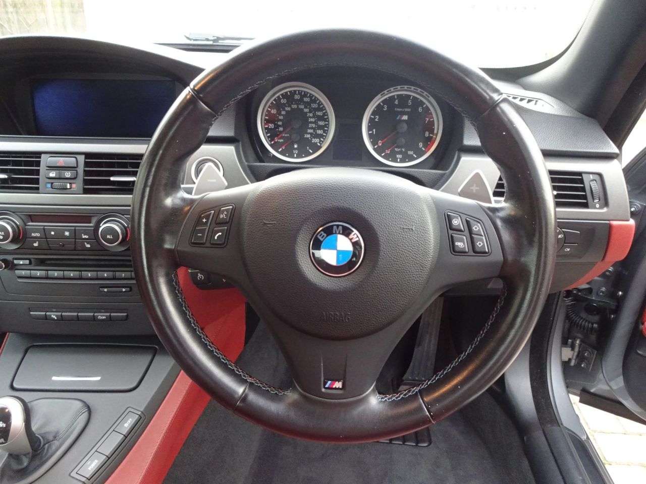 2011 BMW M3 2011 BMW M3