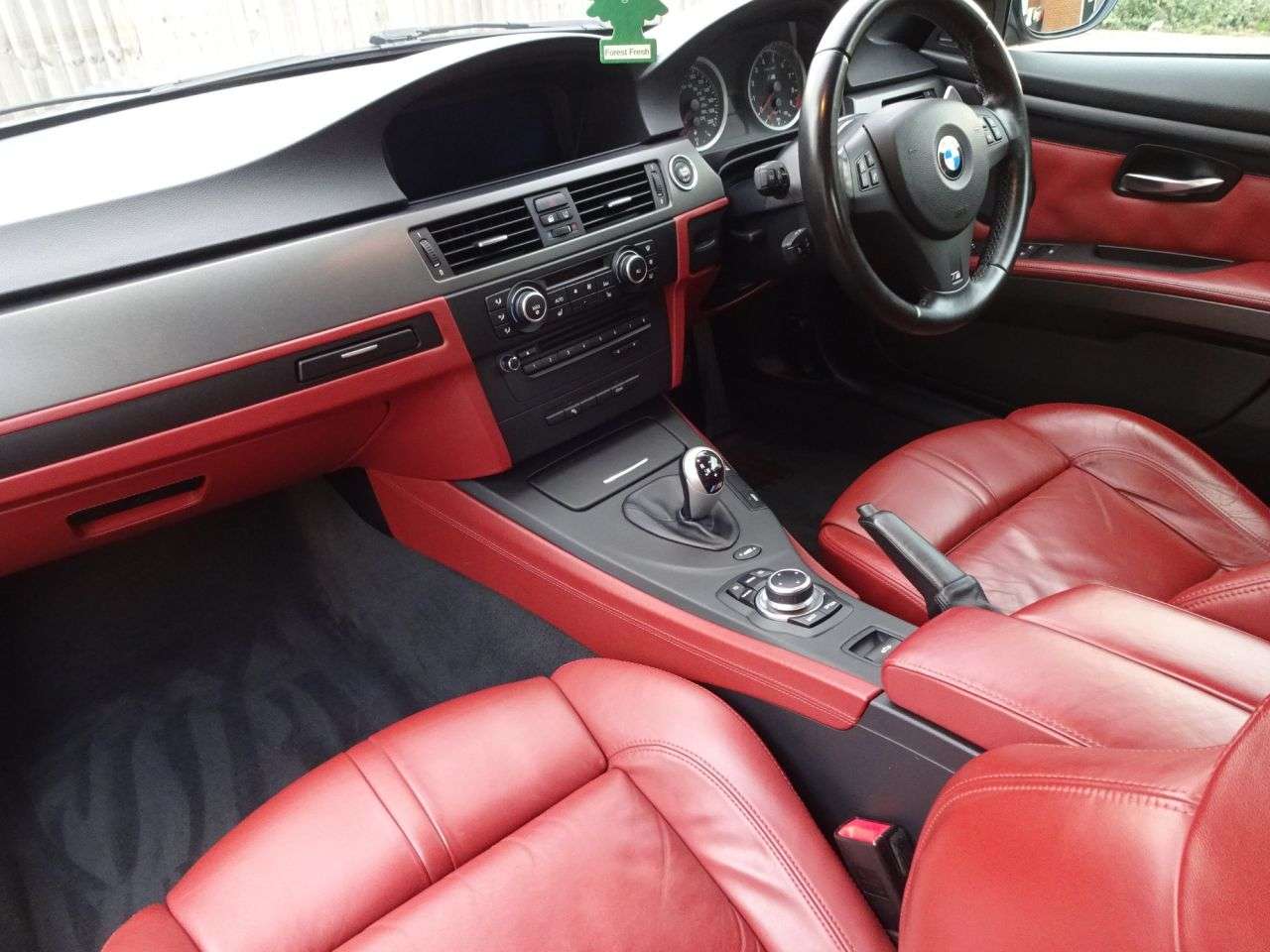 2011 BMW M3 2011 BMW M3