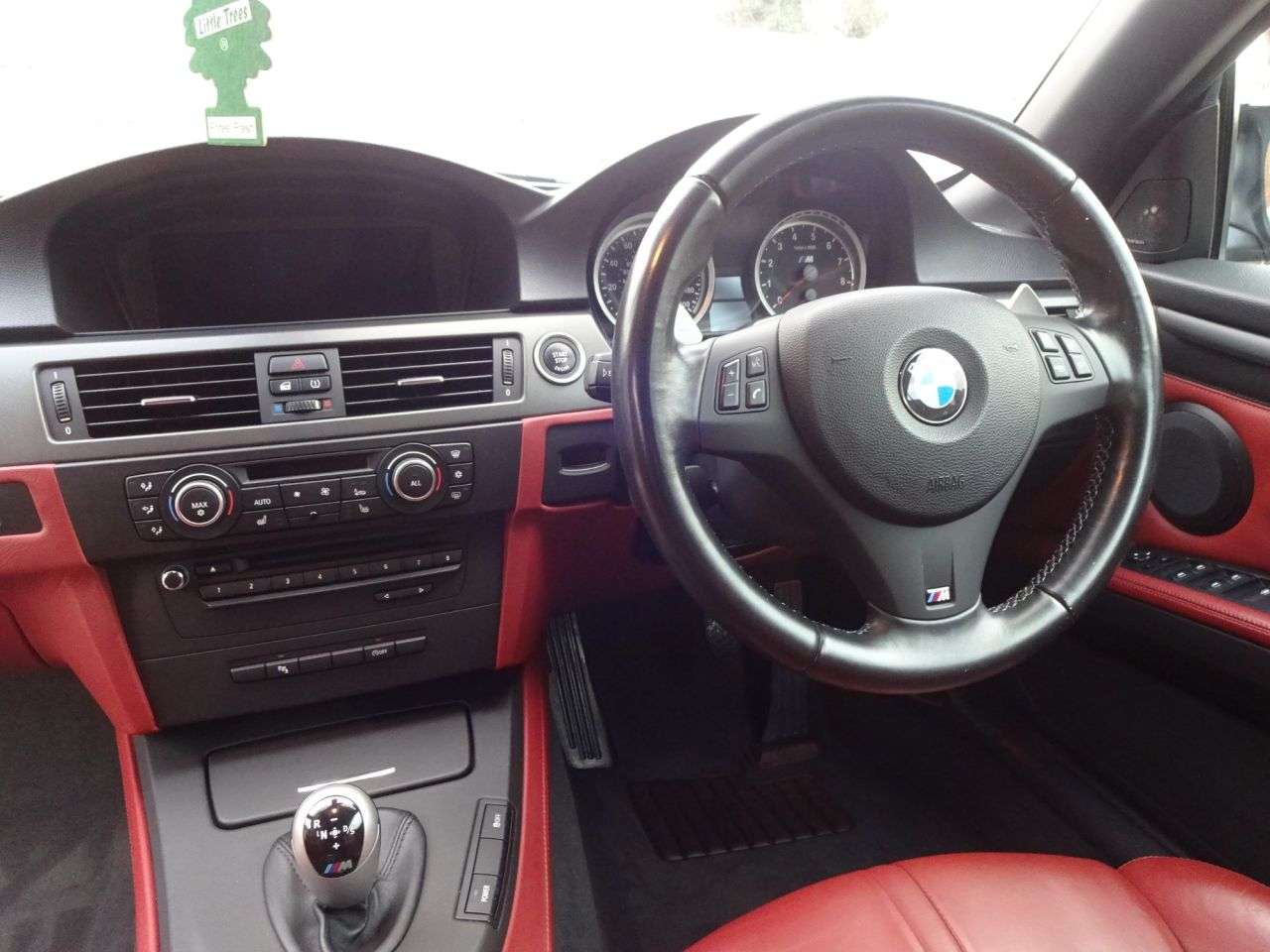 2011 BMW M3 2011 BMW M3