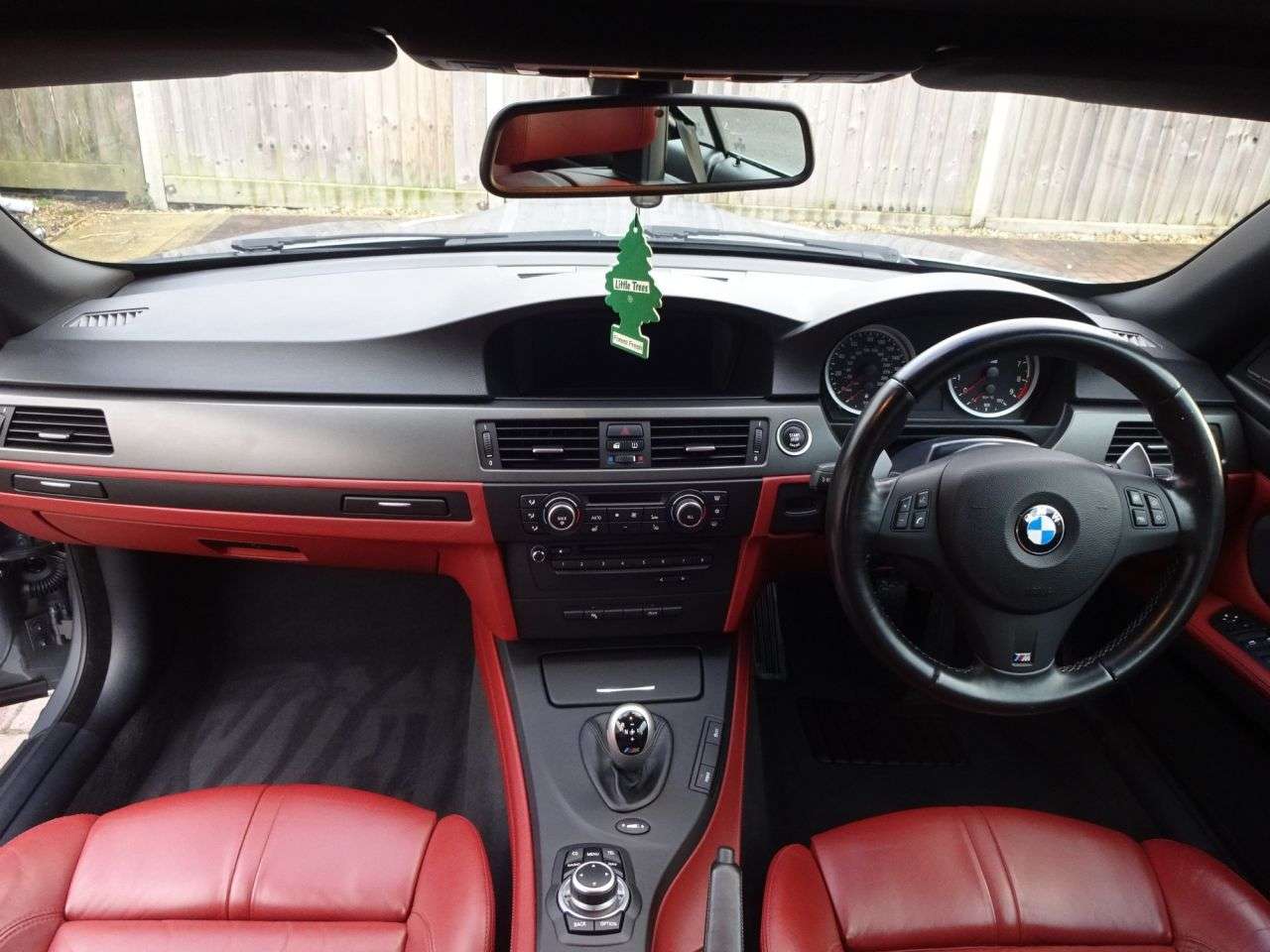 2011 BMW M3 2011 BMW M3