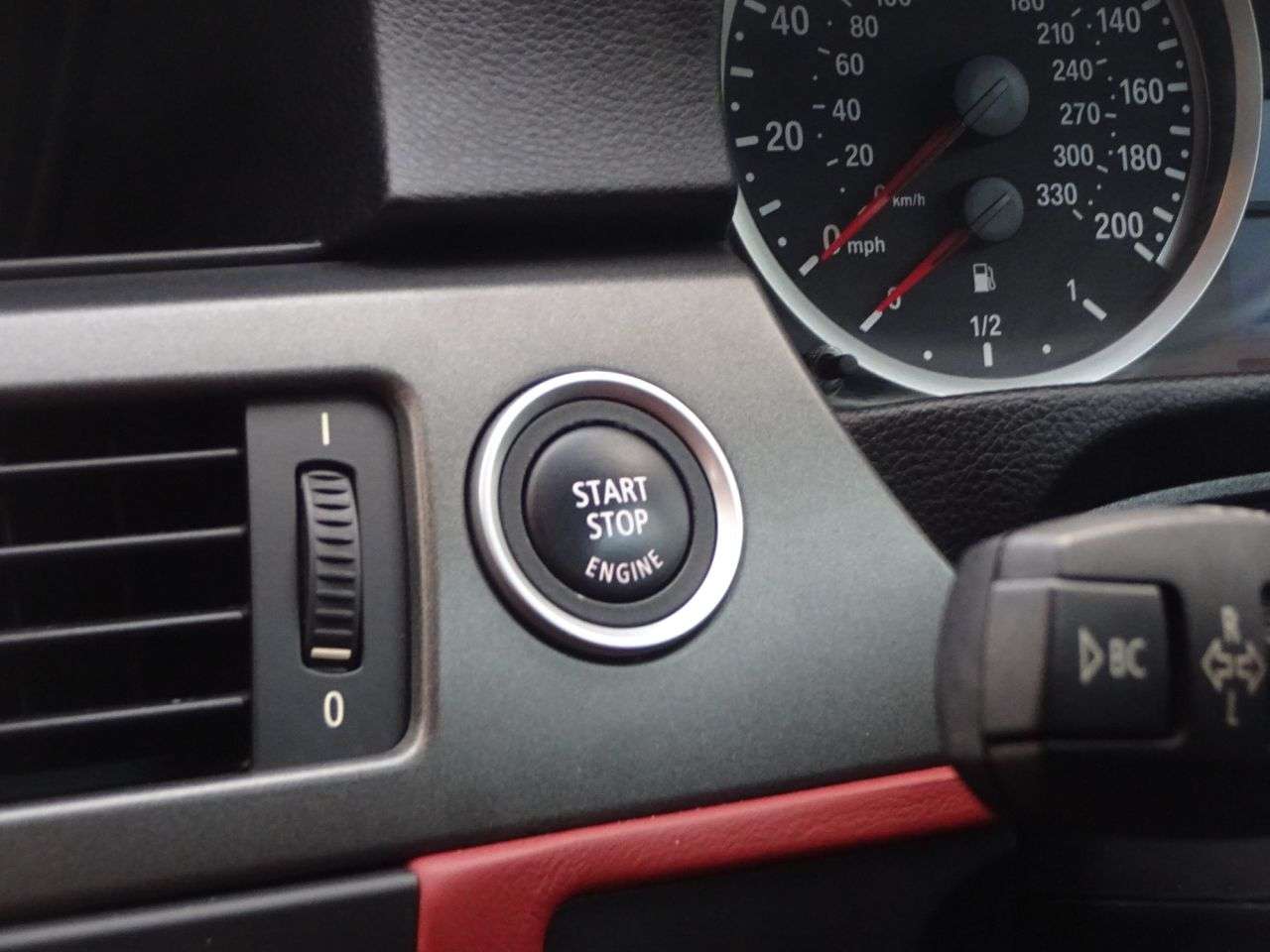 2011 BMW M3 2011 BMW M3