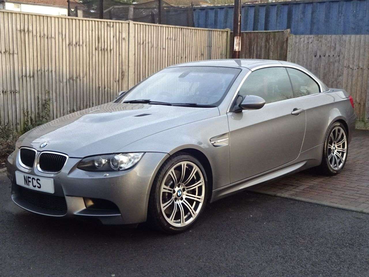 2011 BMW M3 2011 BMW M3