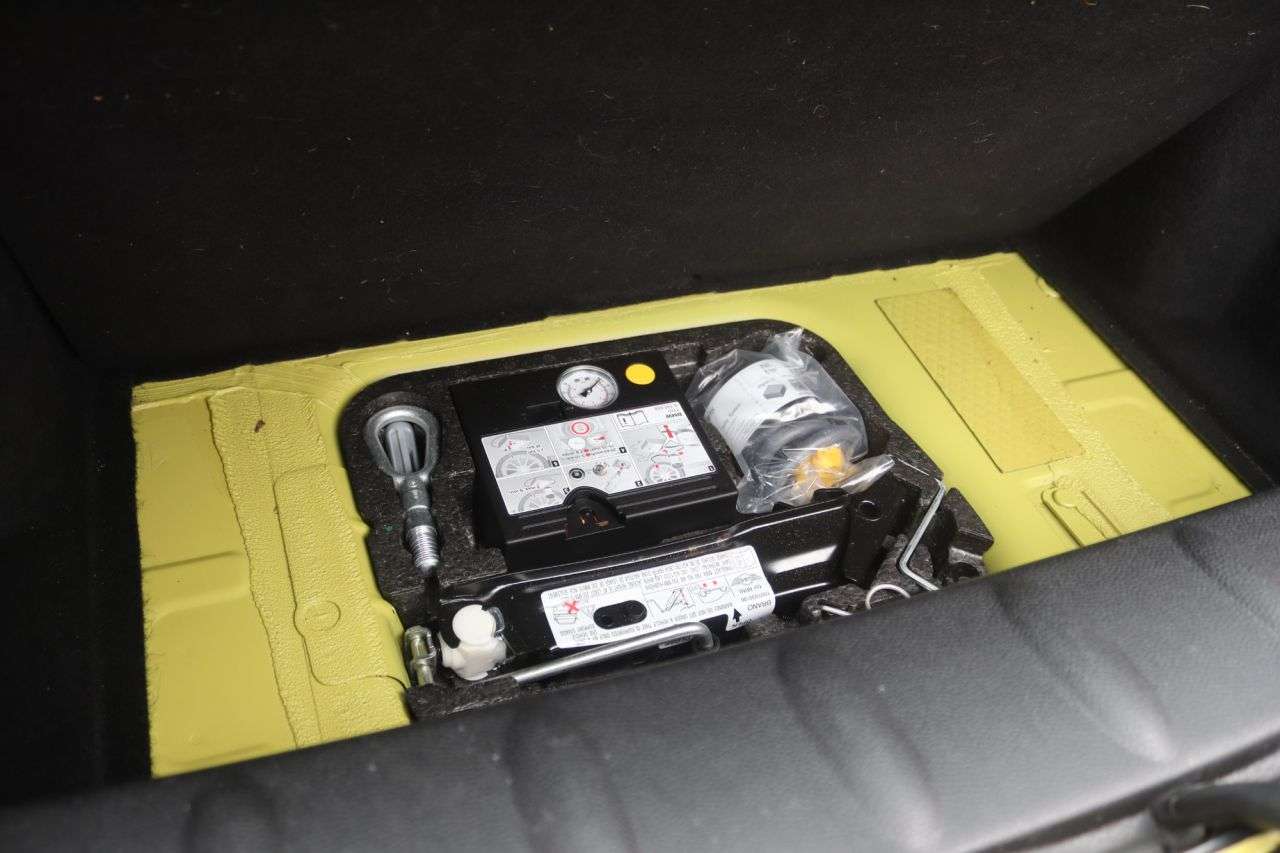 2009 MINI CONVERTIBLE 2009 MINI CONVERTIBLE