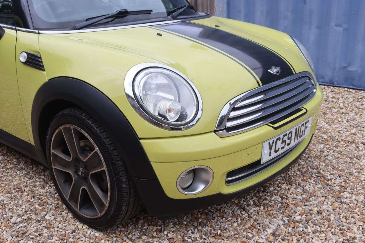 2009 MINI CONVERTIBLE 2009 MINI CONVERTIBLE