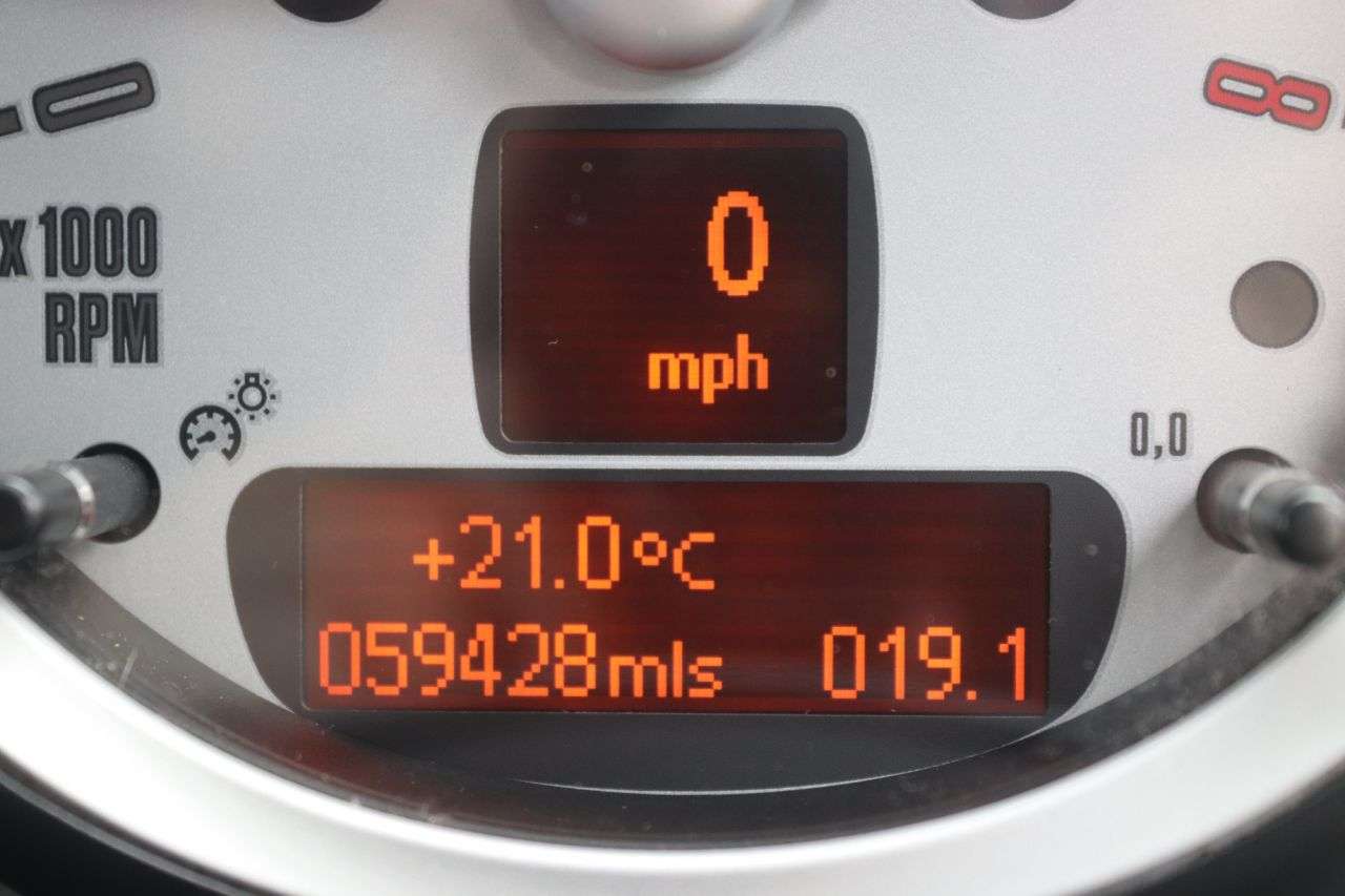 2009 MINI CONVERTIBLE 2009 MINI CONVERTIBLE