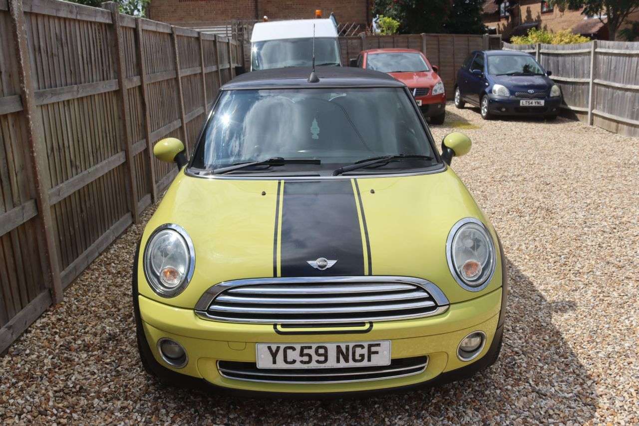 2009 MINI CONVERTIBLE 2009 MINI CONVERTIBLE