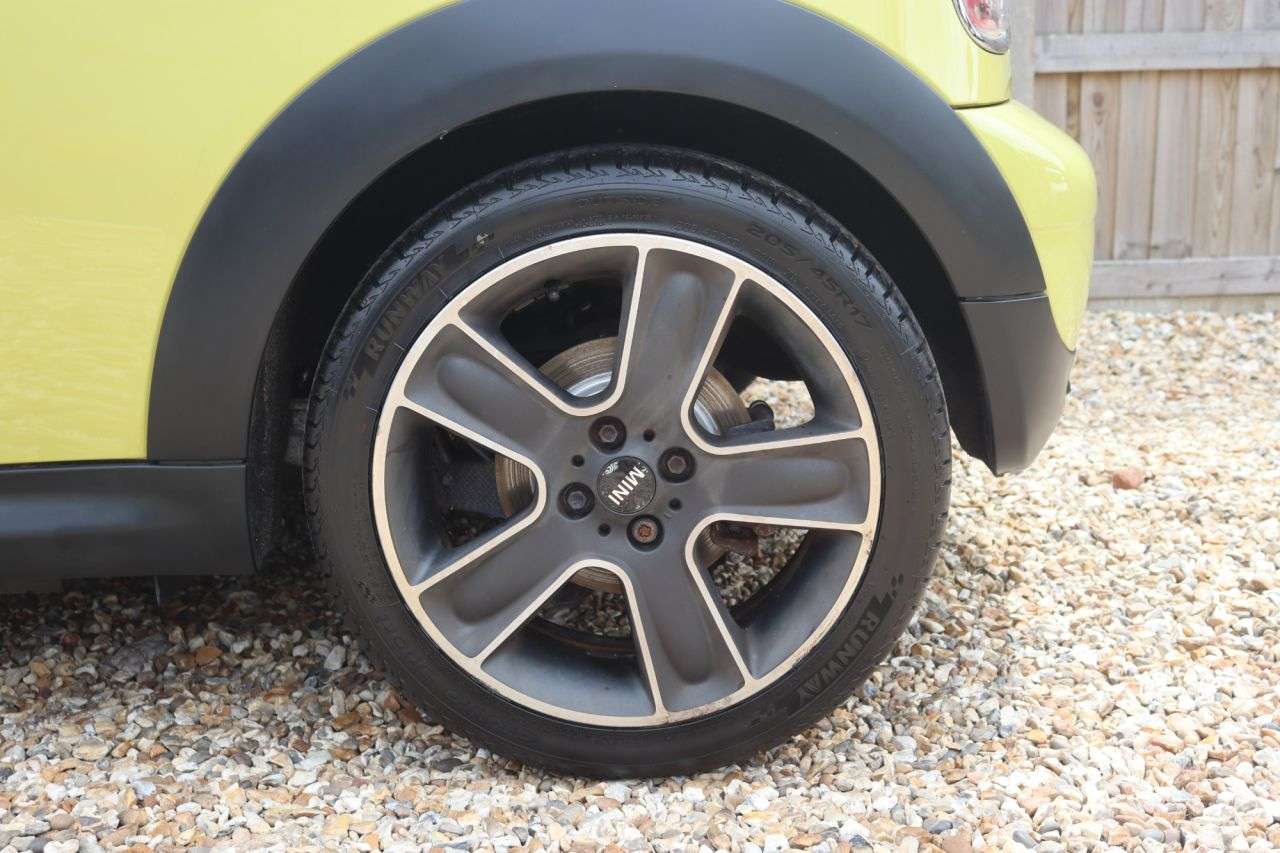 2009 MINI CONVERTIBLE 2009 MINI CONVERTIBLE