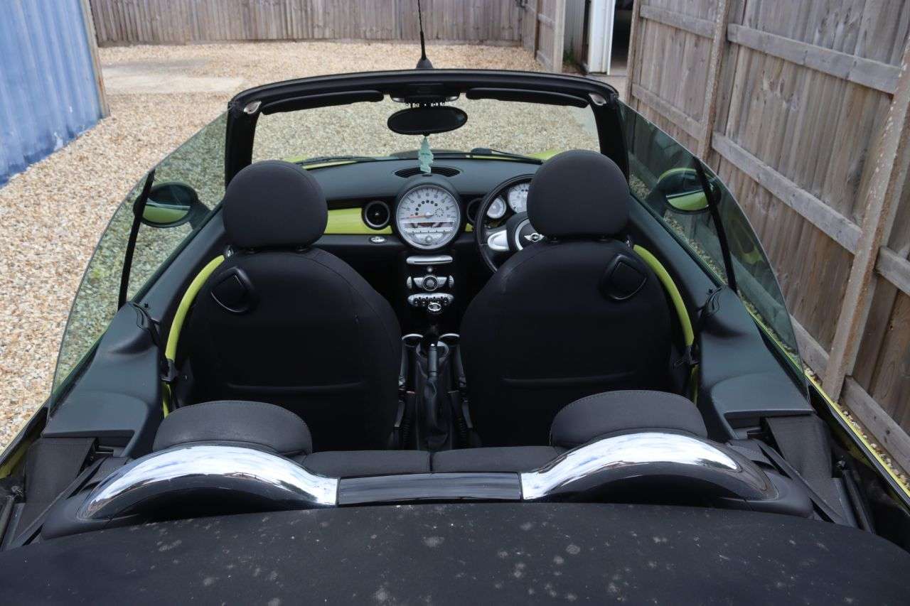 2009 MINI CONVERTIBLE 2009 MINI CONVERTIBLE