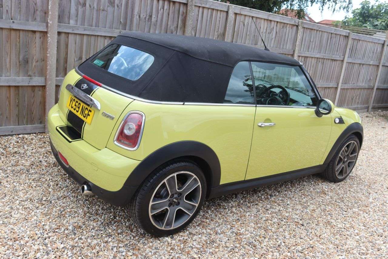 2009 MINI CONVERTIBLE 2009 MINI CONVERTIBLE