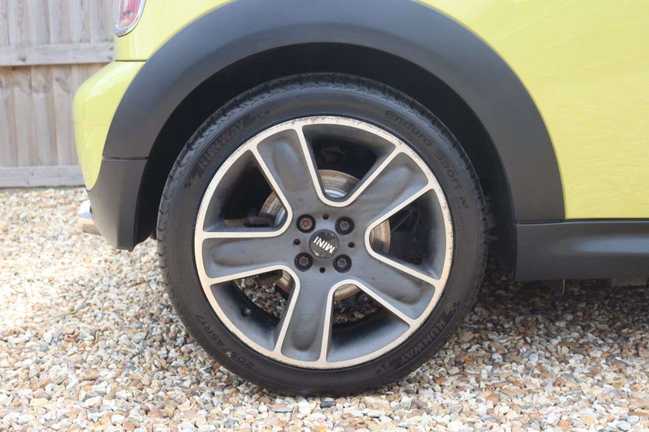 2009 MINI CONVERTIBLE 2009 MINI CONVERTIBLE