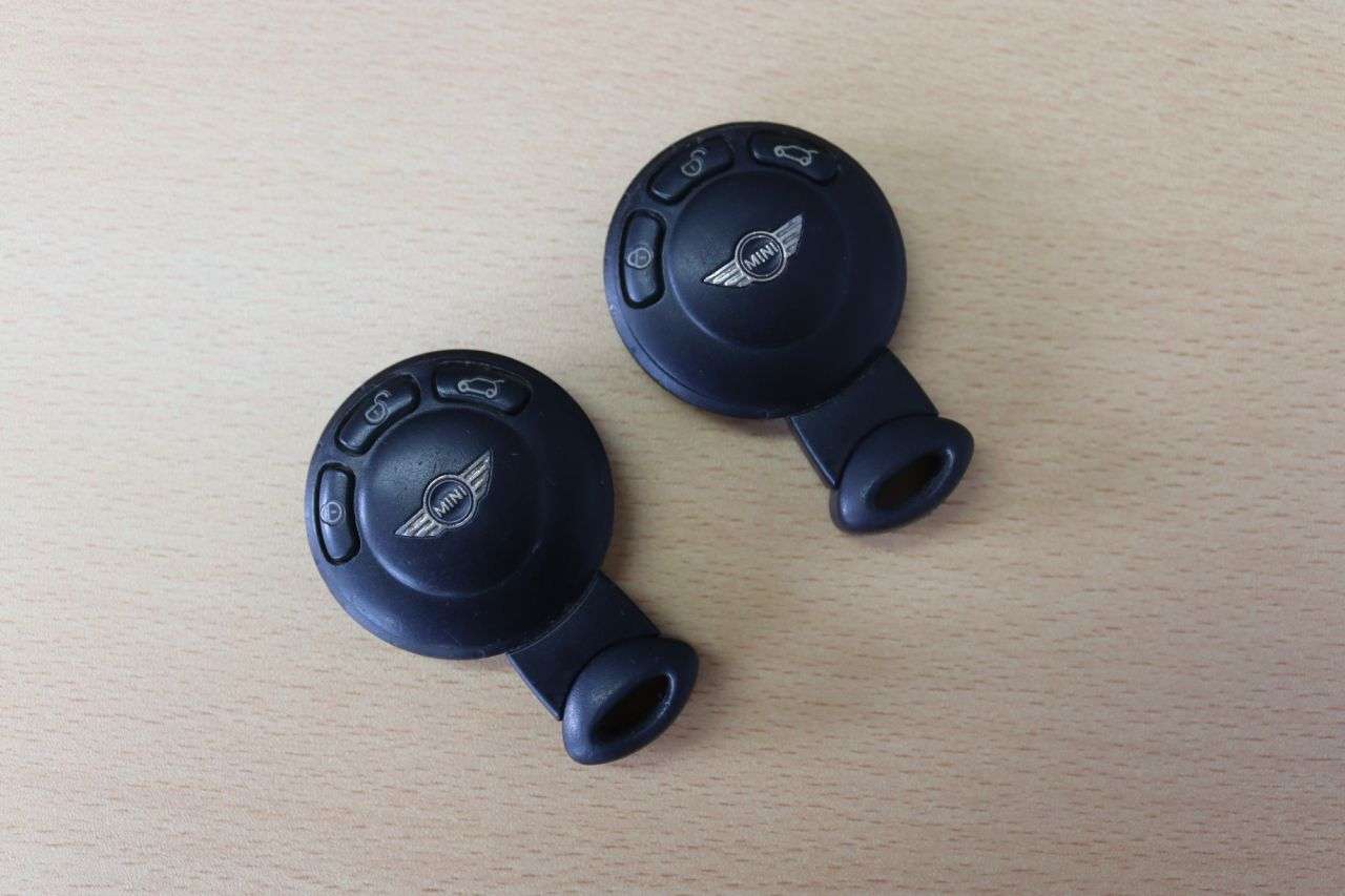 2009 MINI CONVERTIBLE 2009 MINI CONVERTIBLE