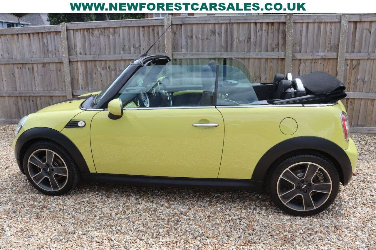 2009 MINI CONVERTIBLE 2009 MINI CONVERTIBLE
