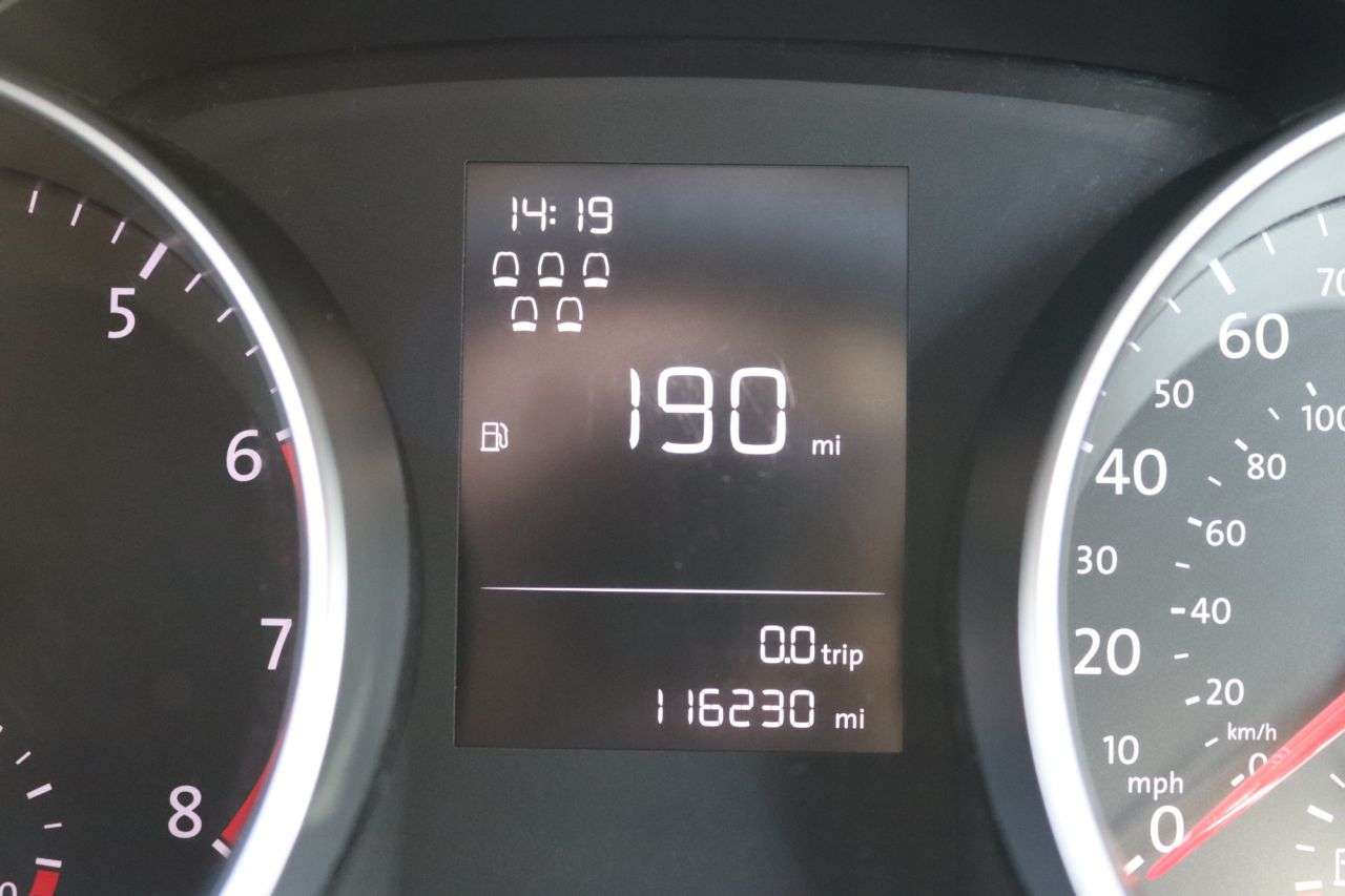 2017 VOLKSWAGEN TOURAN 2017 VOLKSWAGEN TOURAN