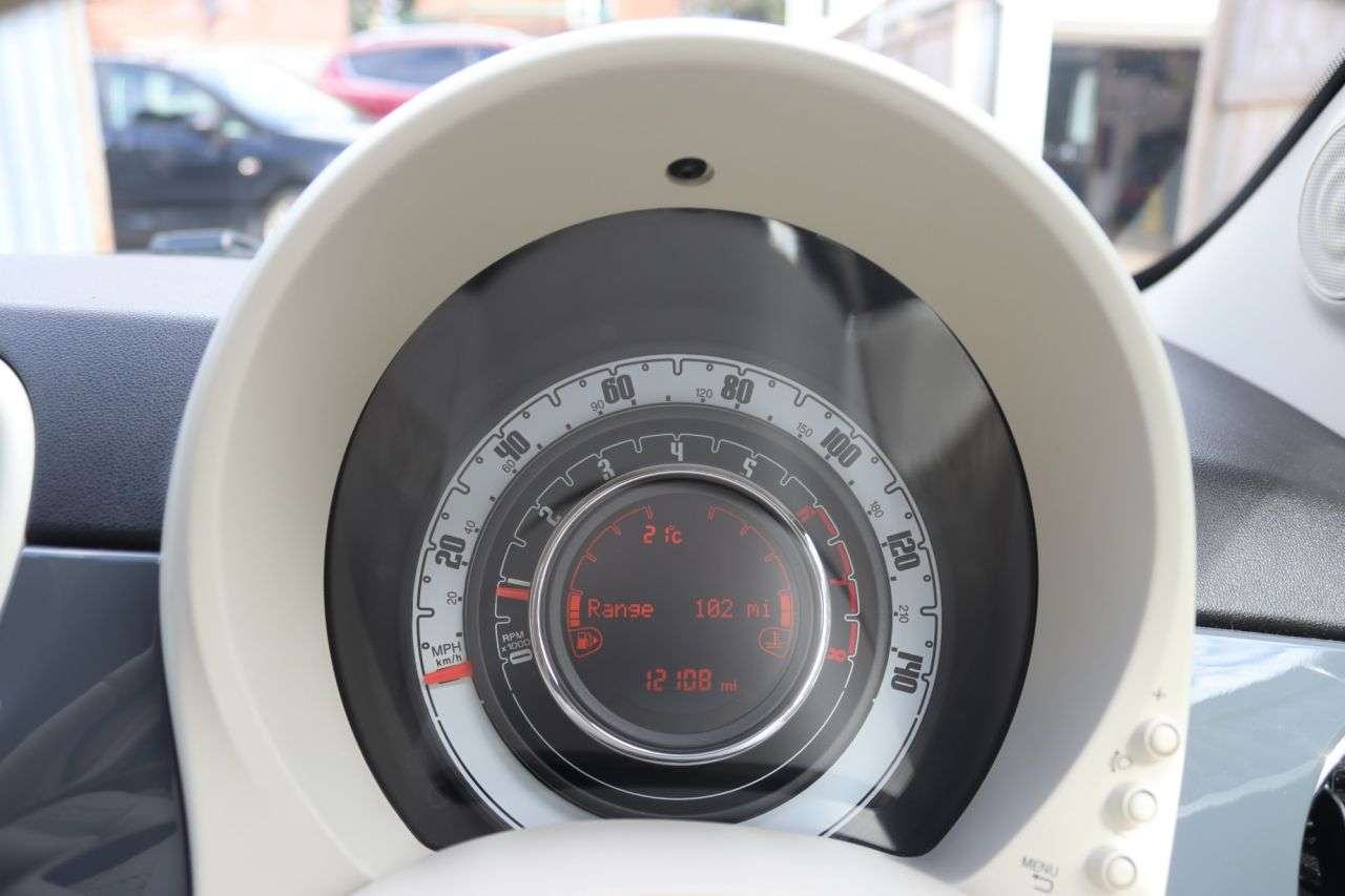 2019 FIAT 500 2019 FIAT 500