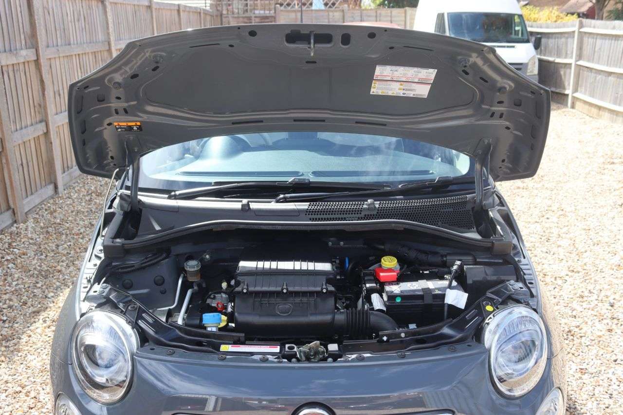 2019 FIAT 500 2019 FIAT 500