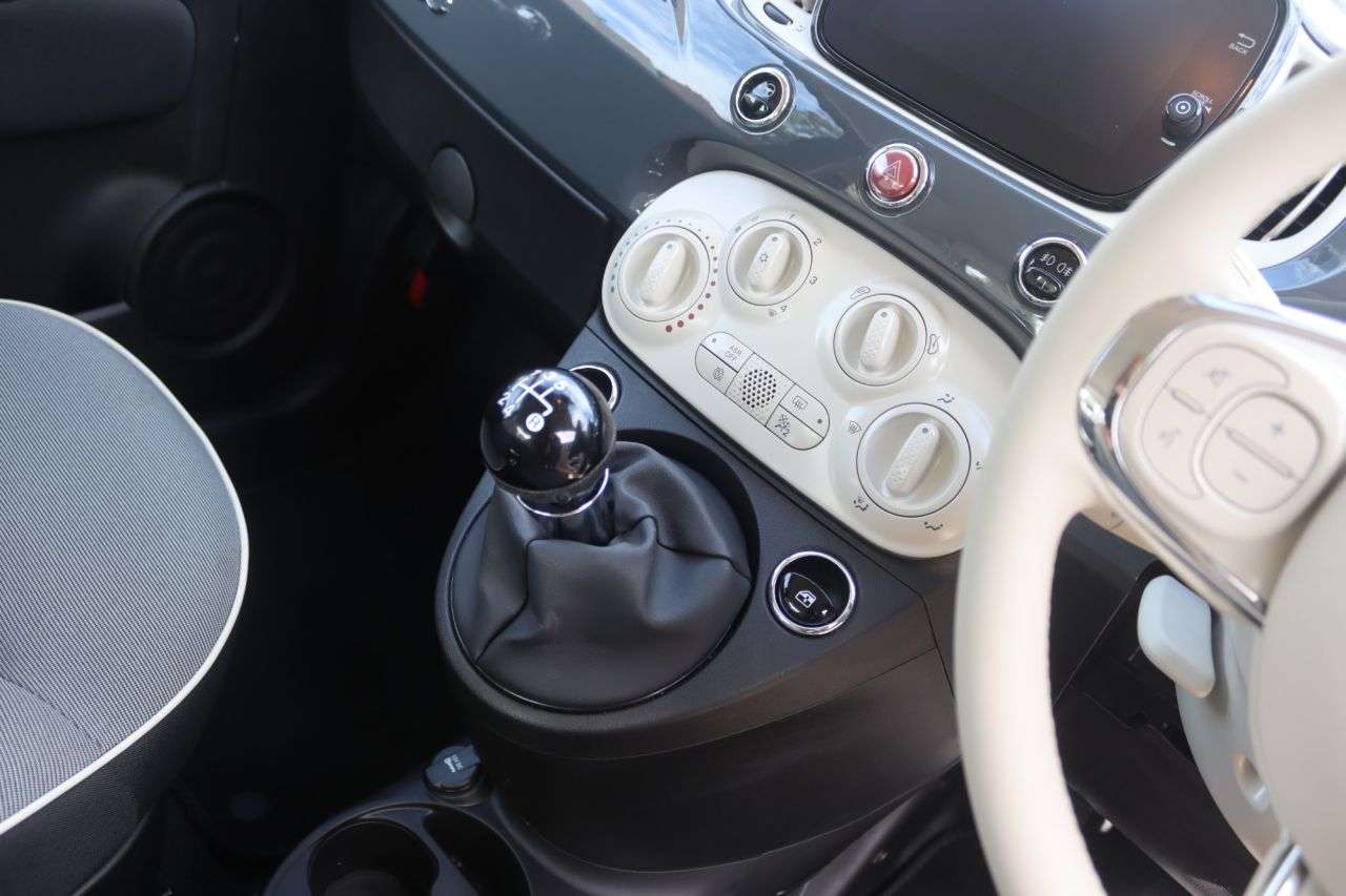 2019 FIAT 500 2019 FIAT 500