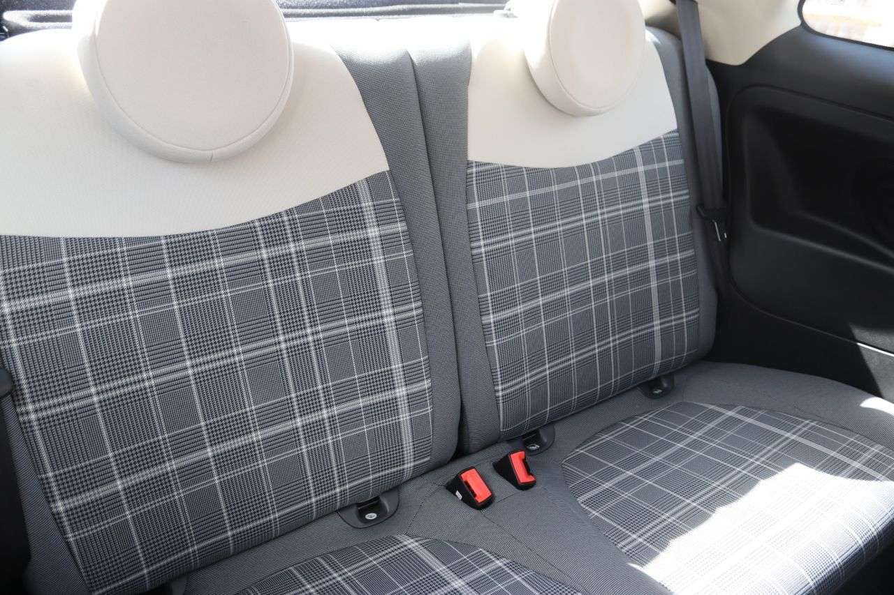 2019 FIAT 500 2019 FIAT 500