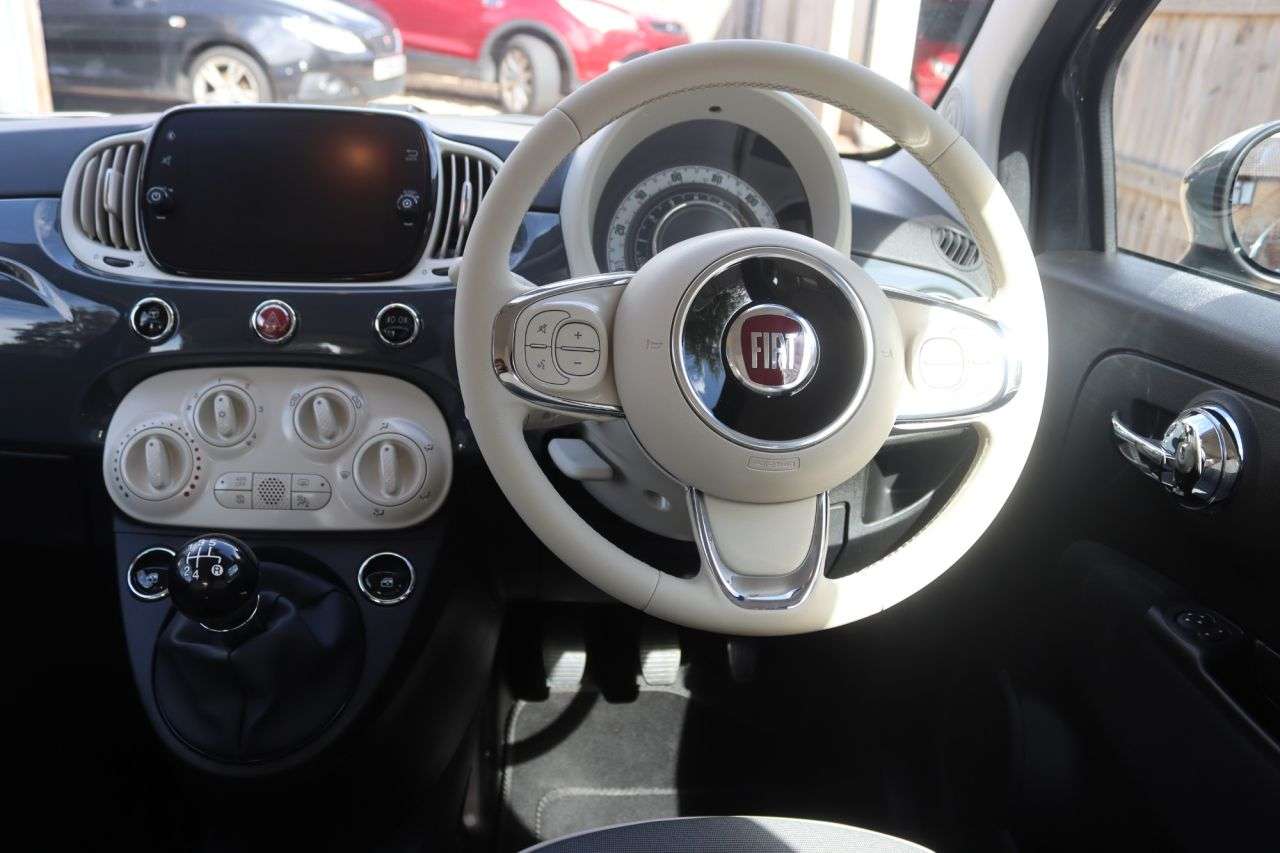 2019 FIAT 500 2019 FIAT 500