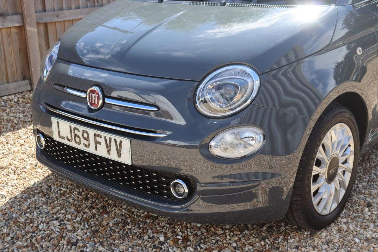 2019 FIAT 500 2019 FIAT 500