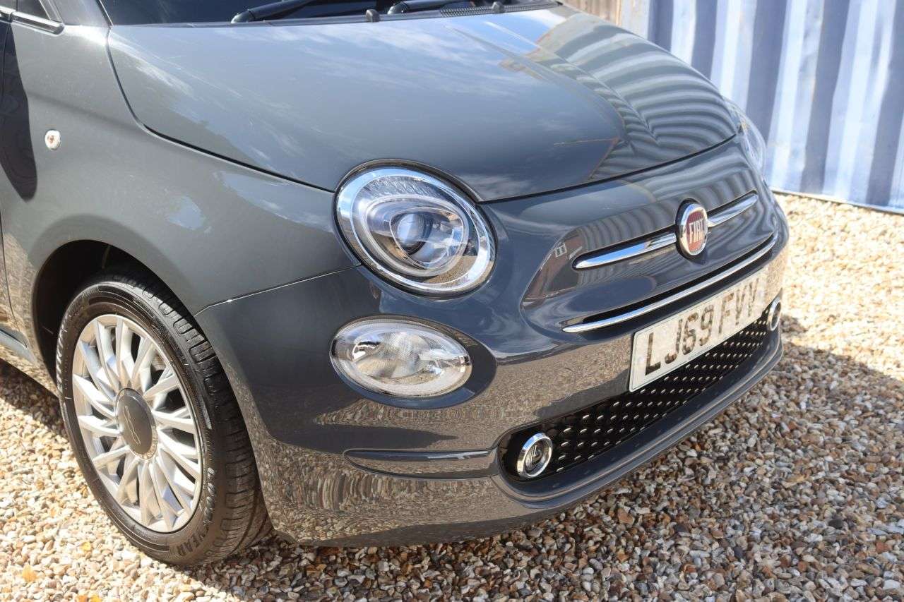 2019 FIAT 500 2019 FIAT 500