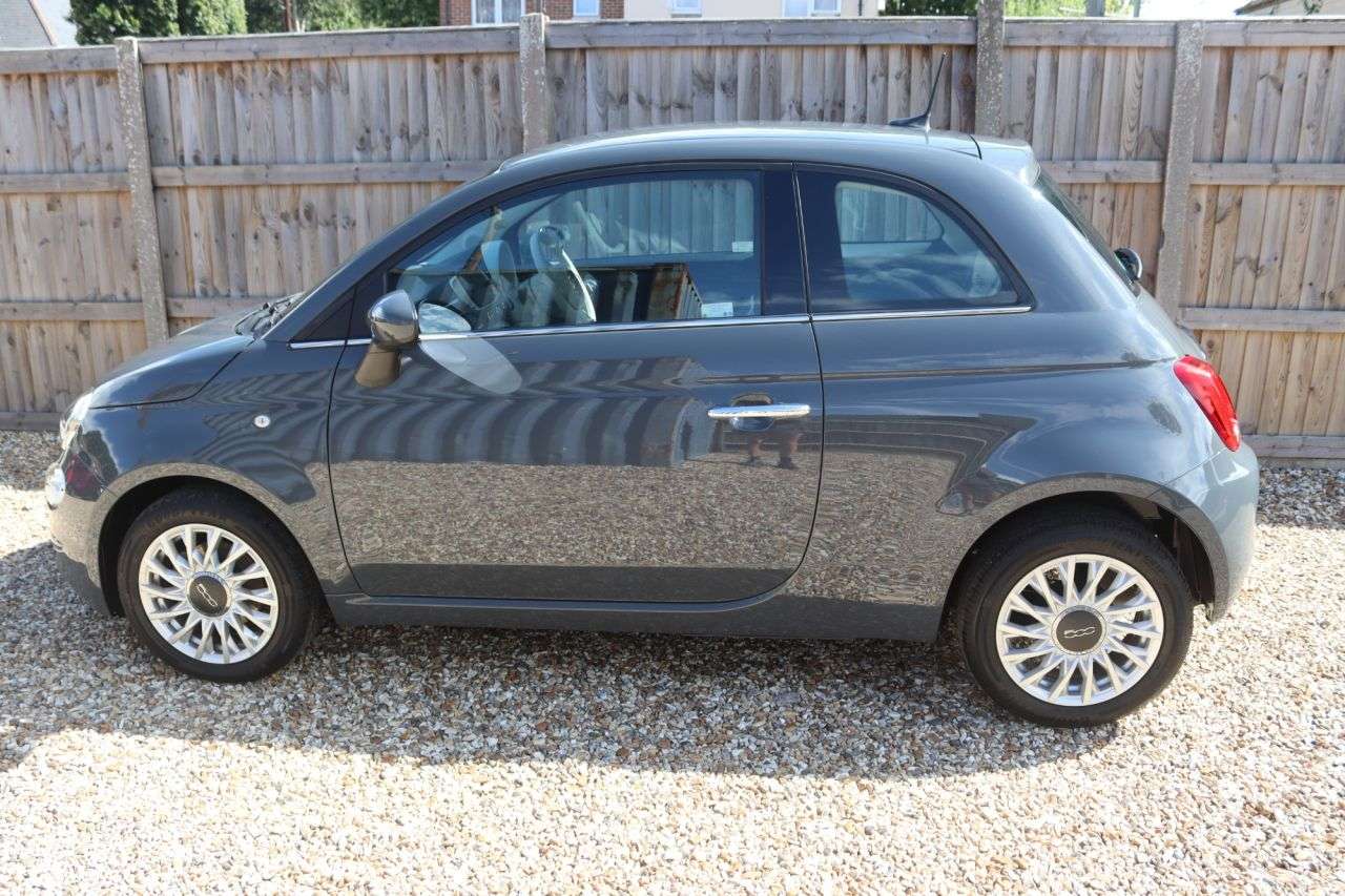 2019 FIAT 500 2019 FIAT 500