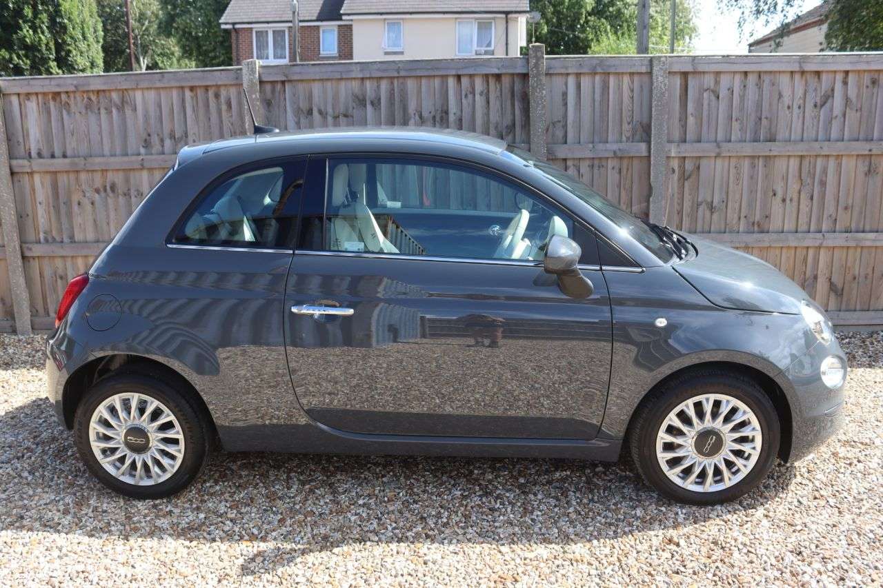 2019 FIAT 500 2019 FIAT 500