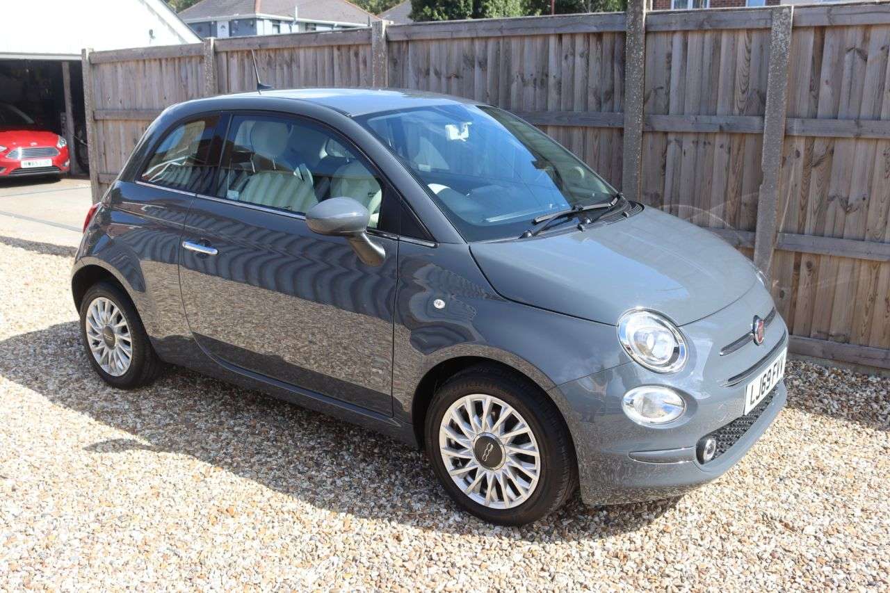 2019 FIAT 500 2019 FIAT 500