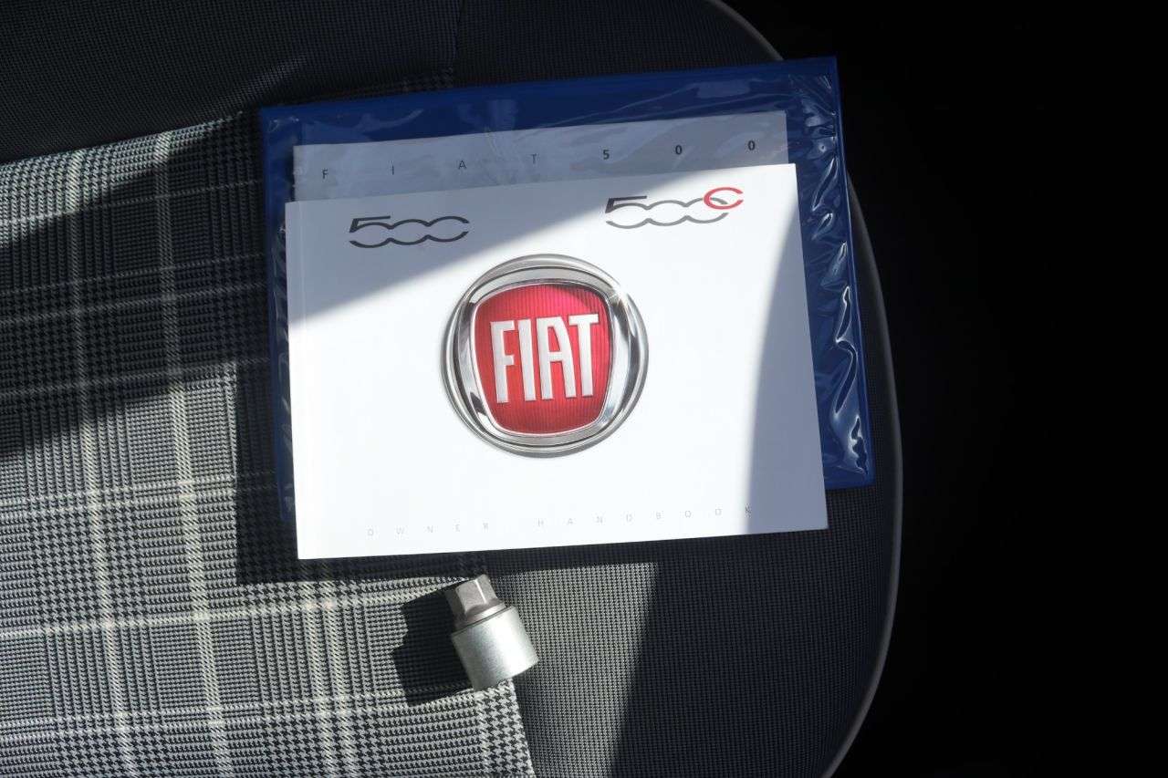 2019 FIAT 500 2019 FIAT 500