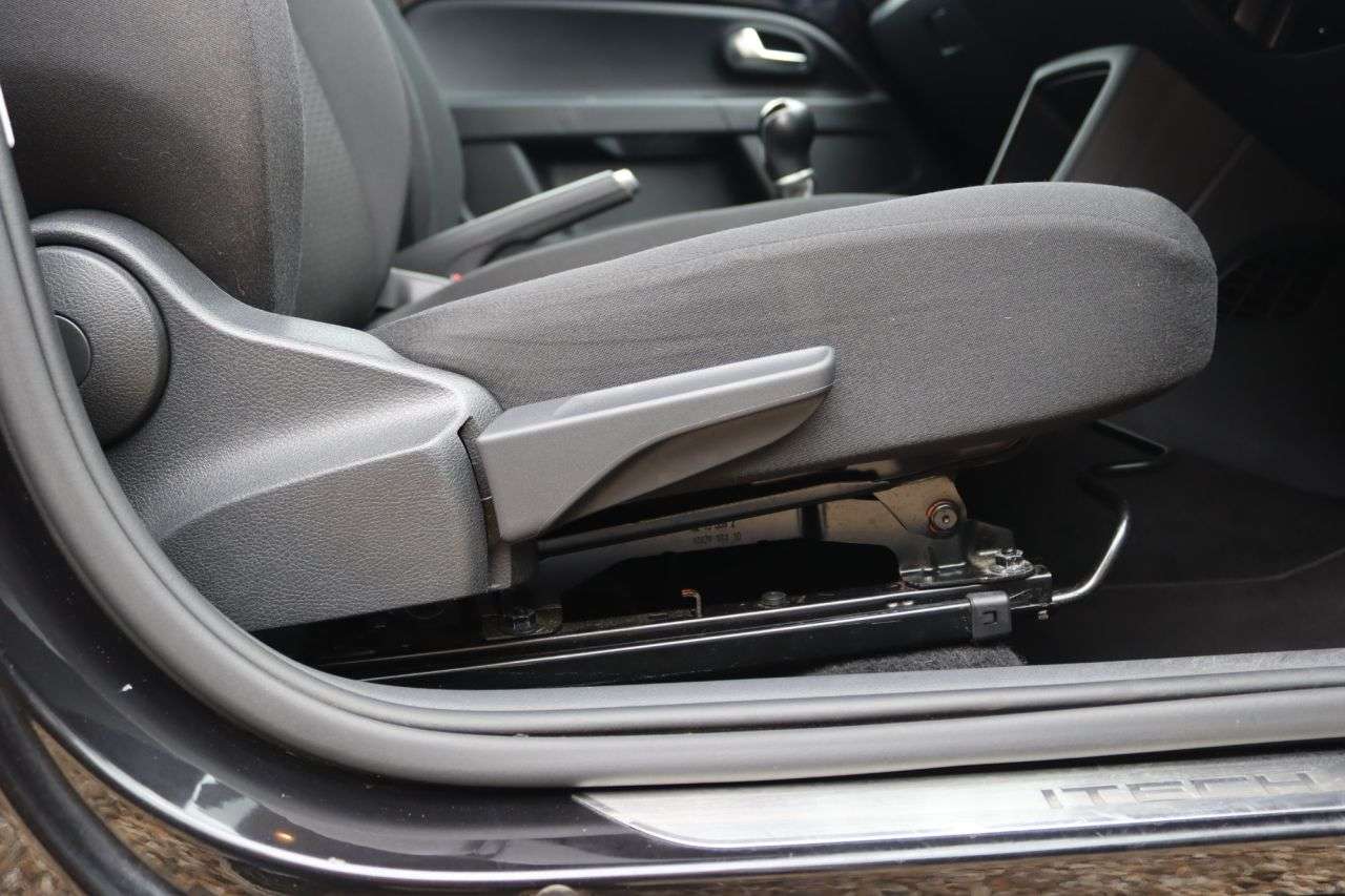 2015 SEAT MII 2015 SEAT MII