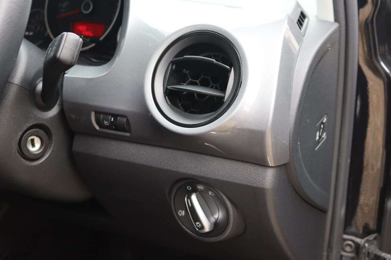 2015 SEAT MII 2015 SEAT MII