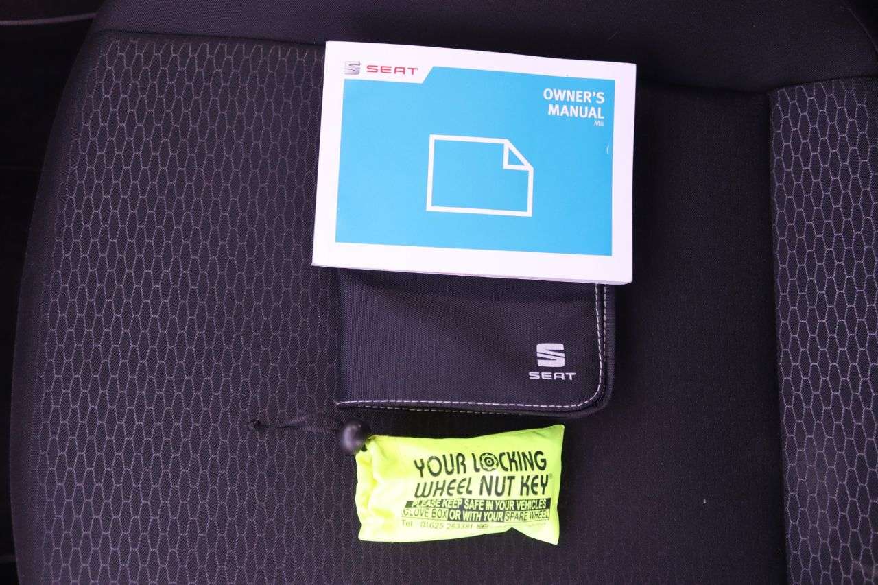 2015 SEAT MII 2015 SEAT MII