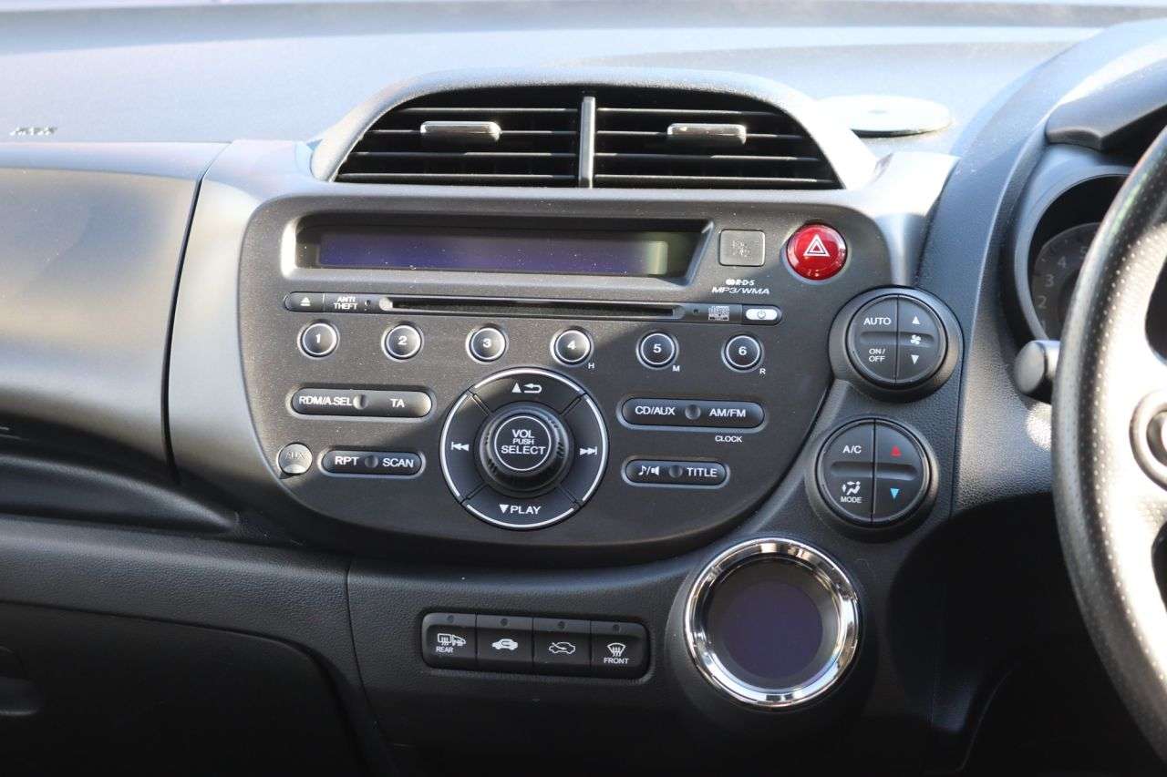 2015 HONDA JAZZ 2015 HONDA JAZZ