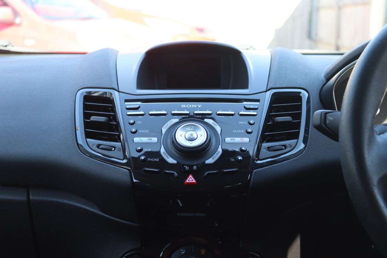 2015 FORD FIESTA 2015 FORD FIESTA