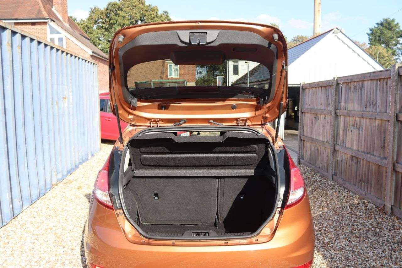 2015 FORD FIESTA 2015 FORD FIESTA